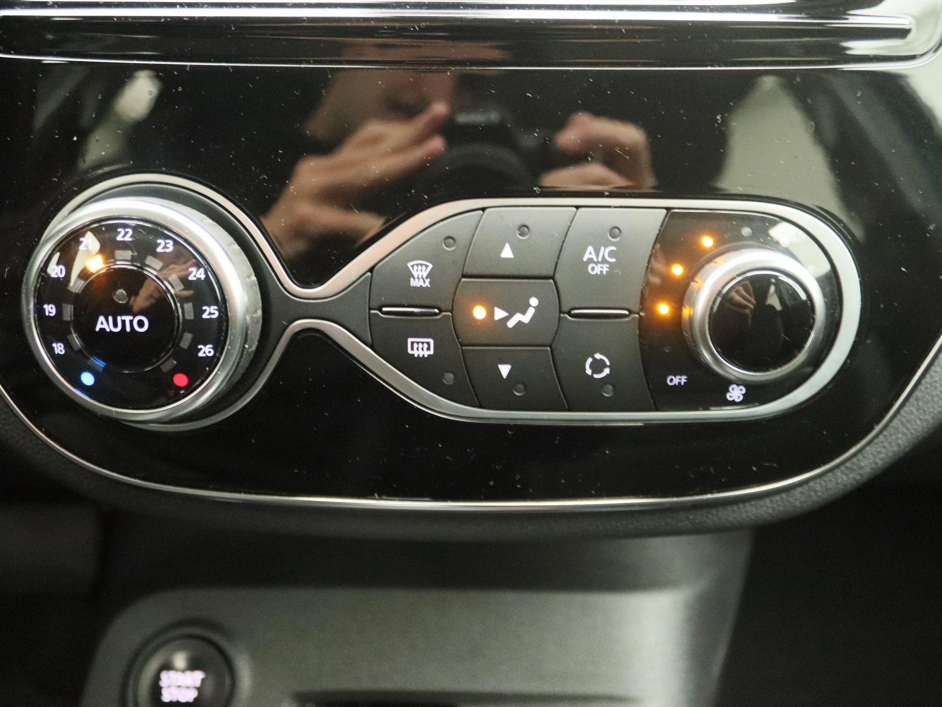 Renault-Captur-image-9