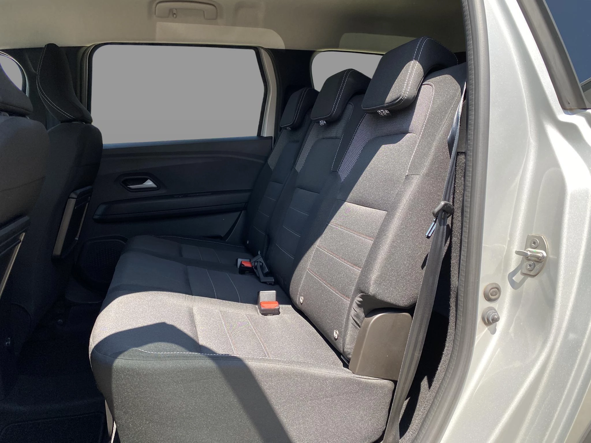 Dacia-Jogger-image-13