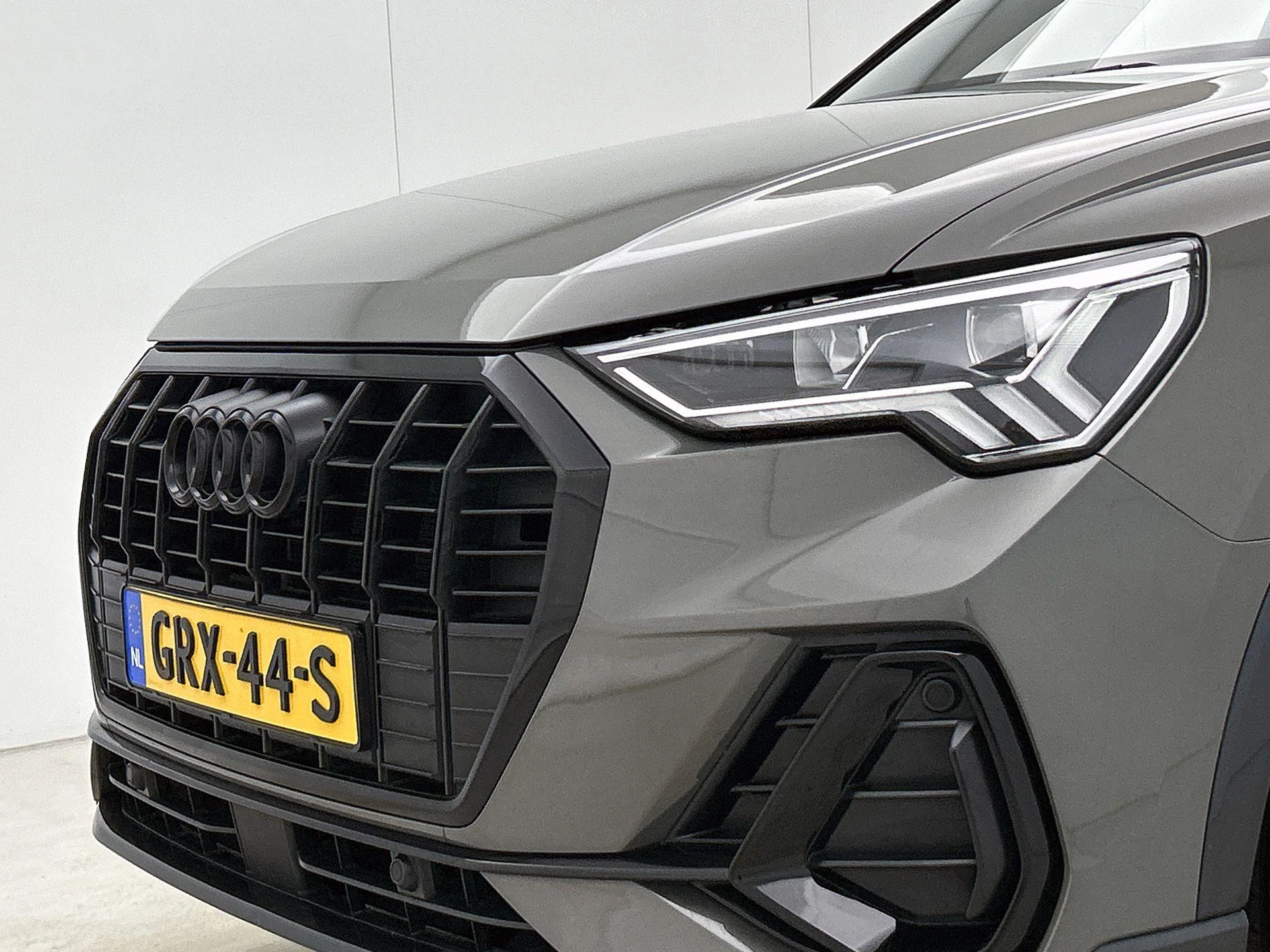 Audi-Q3-image-6