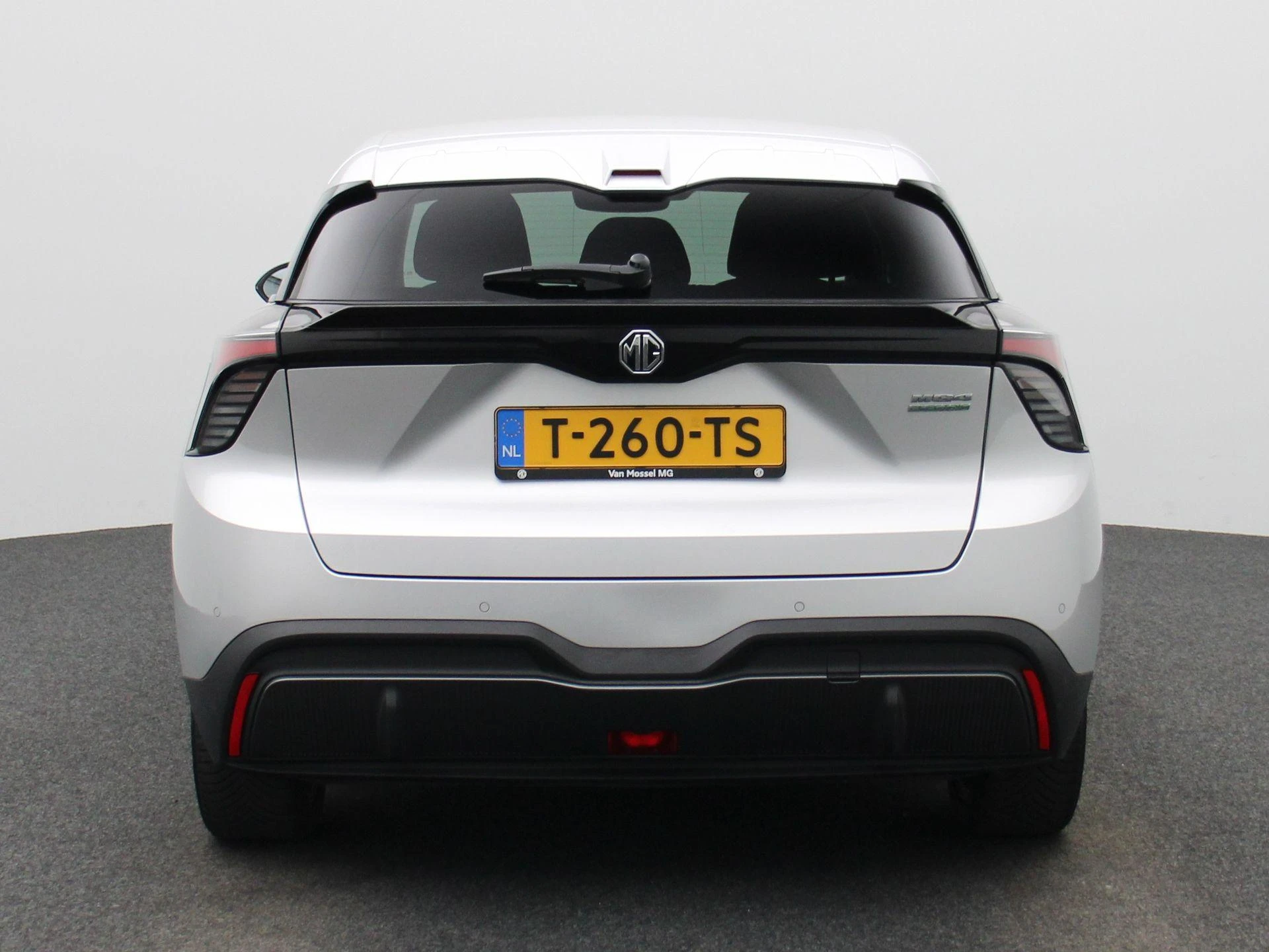 MG-MG4 EV-image-4