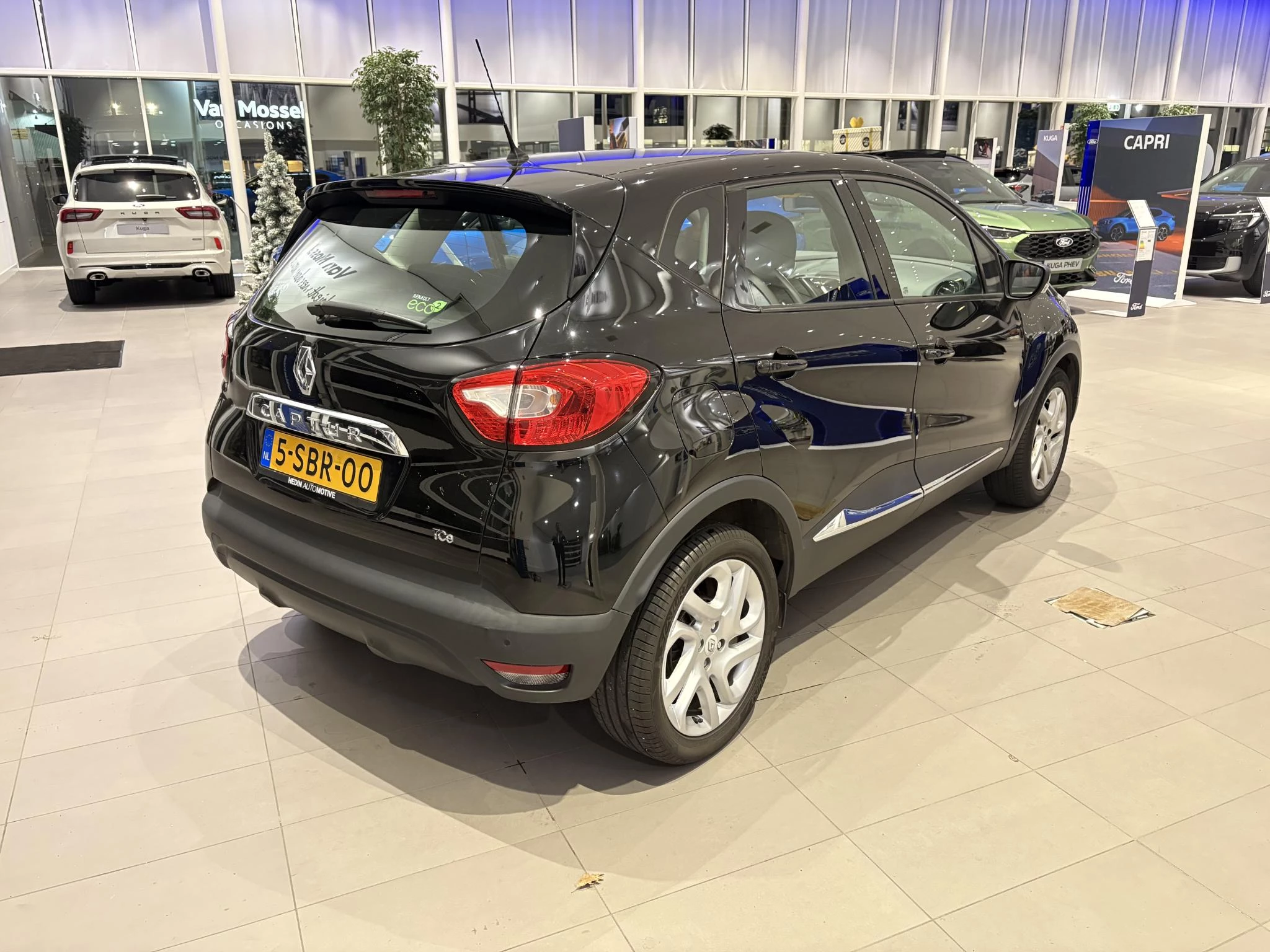 Renault-Captur-image-4