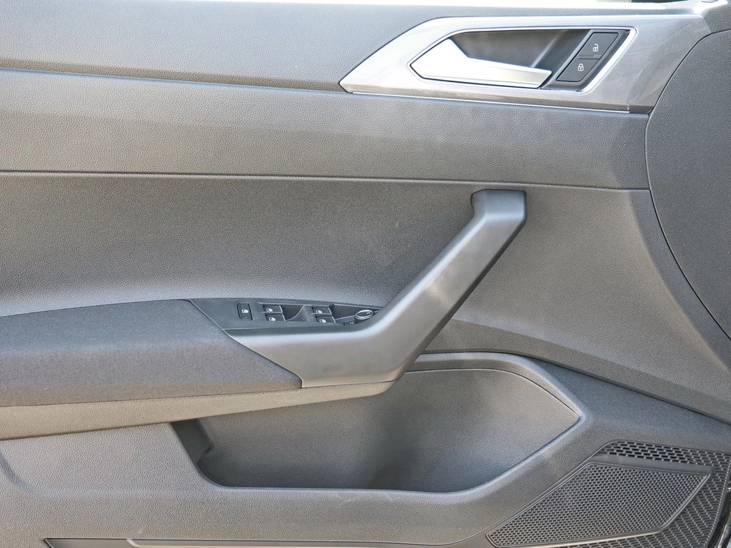 Volkswagen-Taigo-image-17