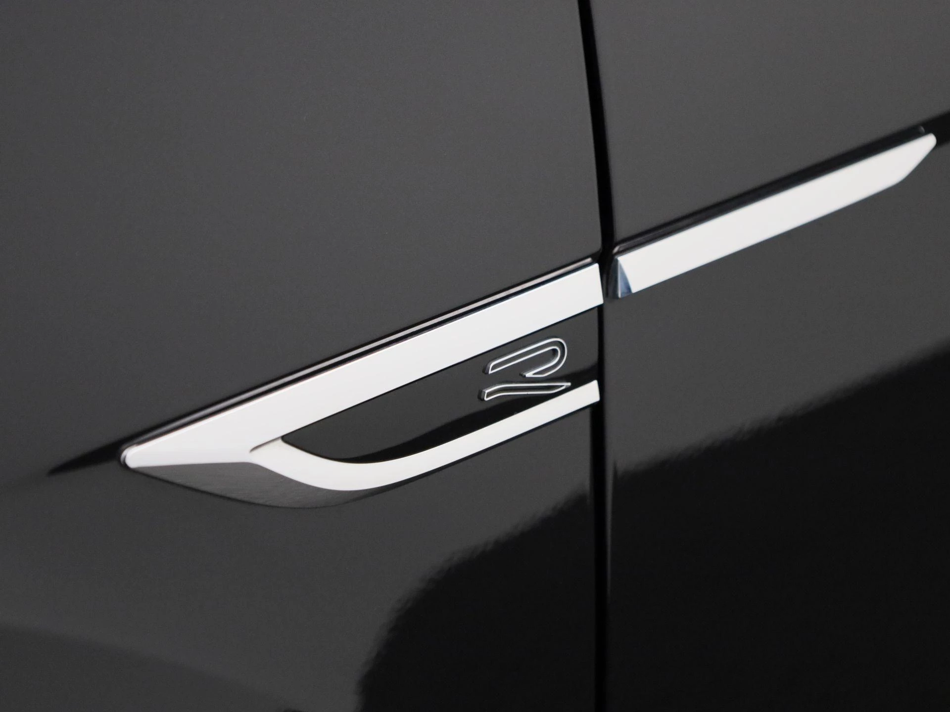 Volkswagen-T-Roc-image-15
