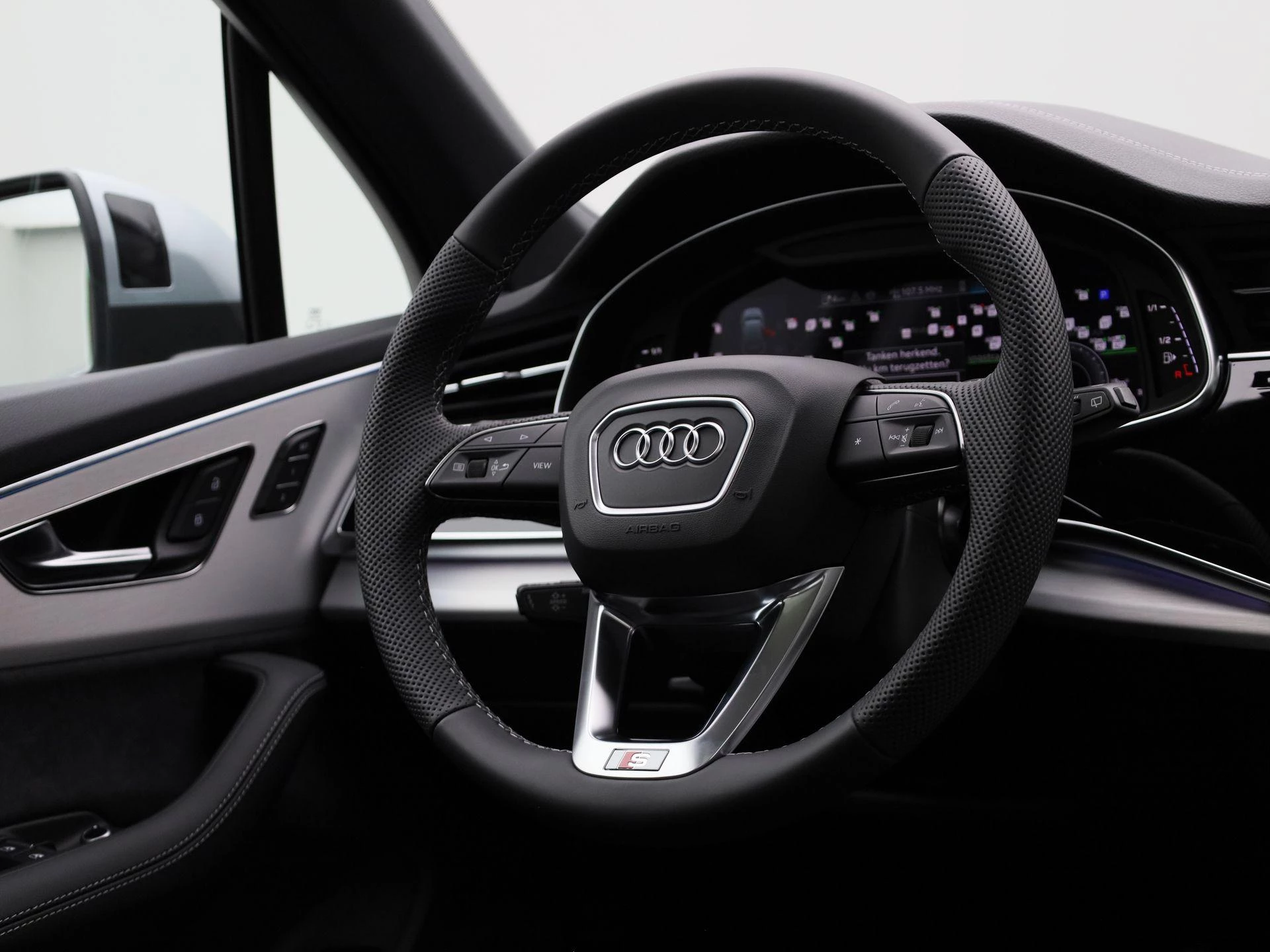 Audi-Q7-image-64