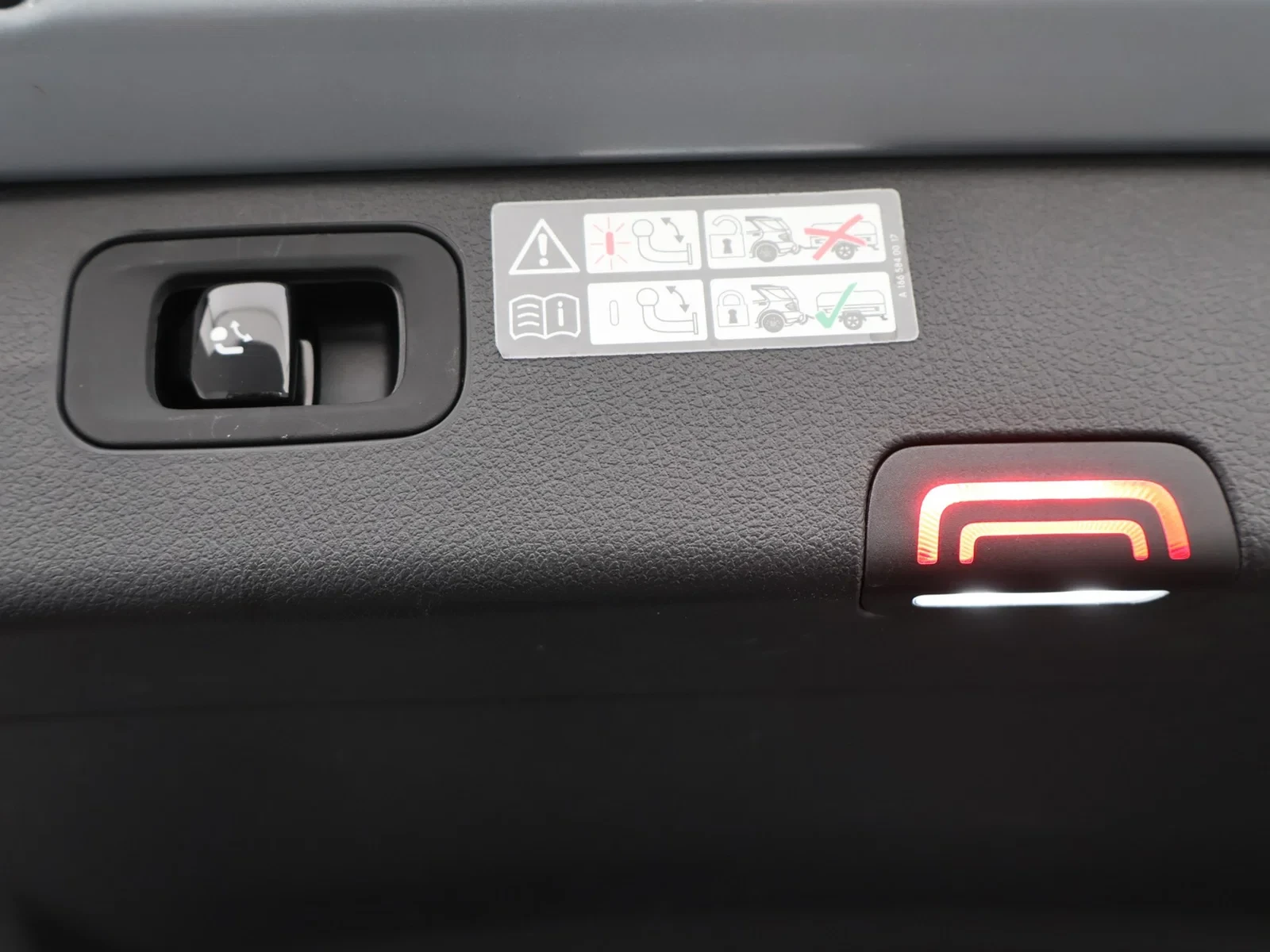 Mercedes-Benz Classe C Classe SW PHEV (S206) Break 300e PHEV AMG Line 313PK *AUTOMAAT*PANODAK*TREKHAAK*LEDER*CAMERA*PDC*NAV*APP-CONNECT*...*
