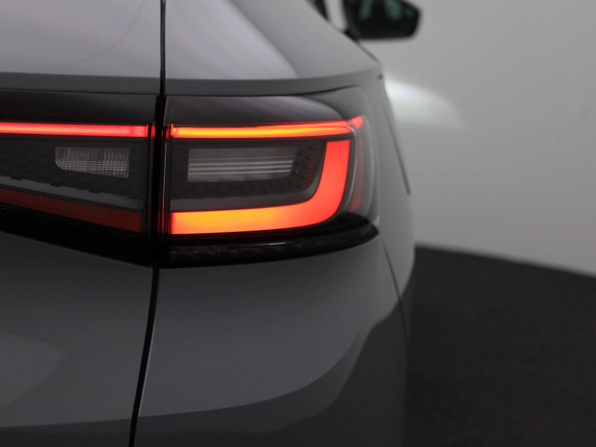 Volkswagen-ID.4-image-38