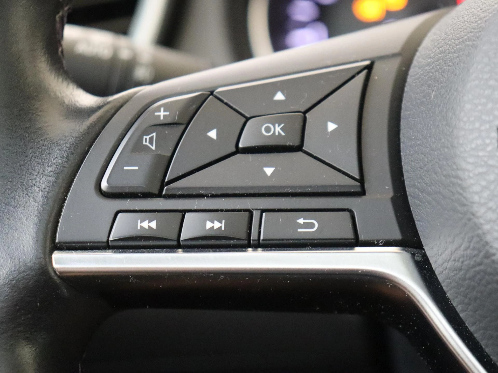 Nissan-QASHQAI-image-11