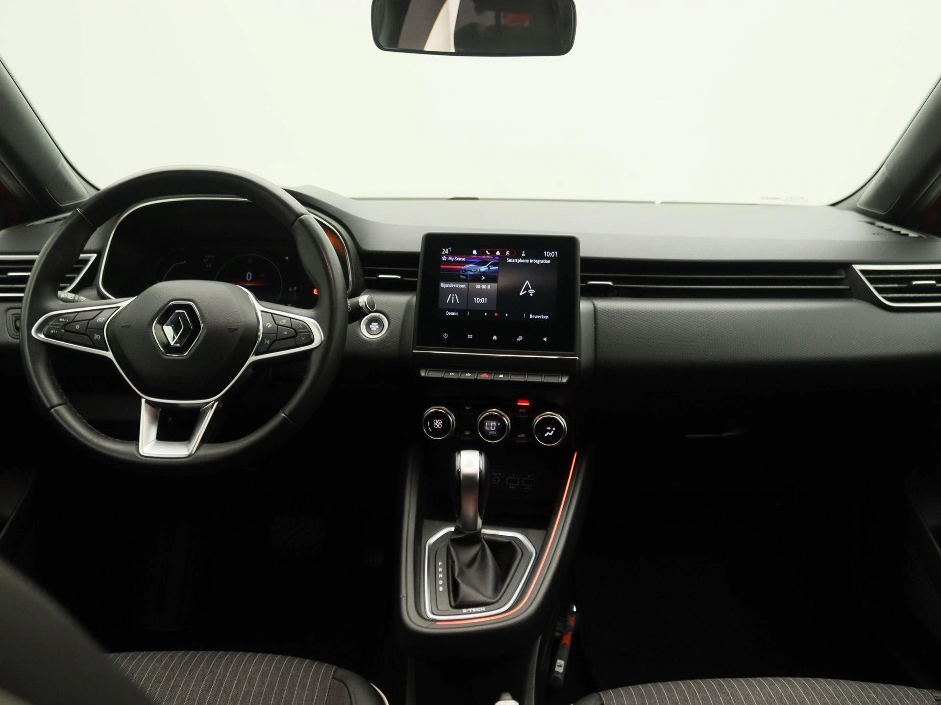 Renault-Clio-image-6