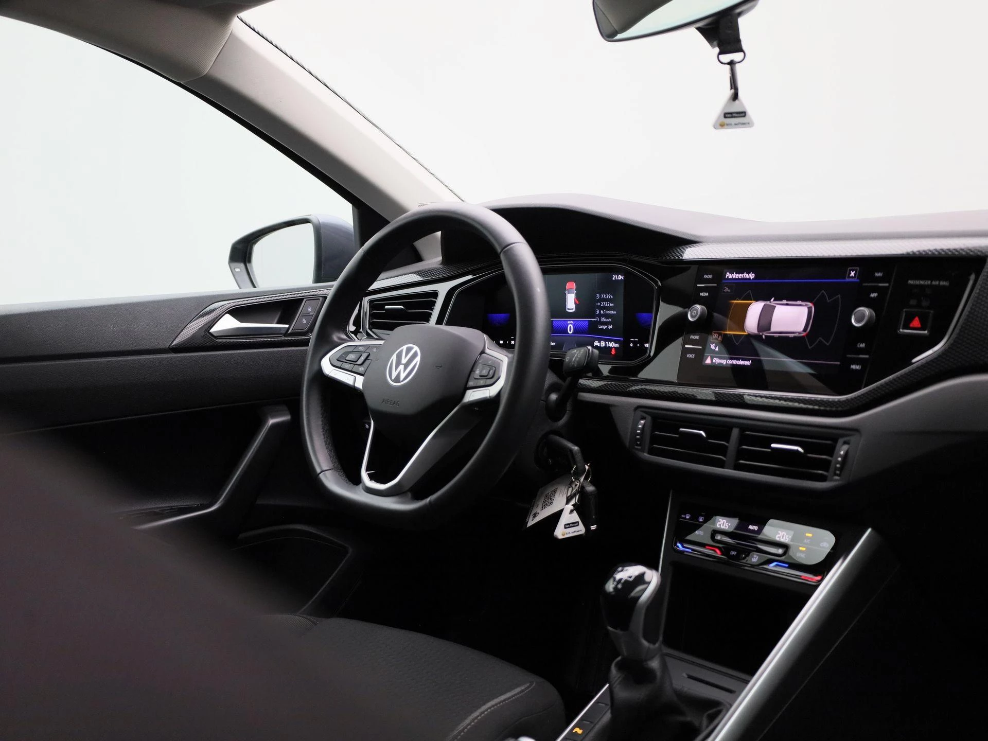 Volkswagen Polo 1.0 TSI Life Business