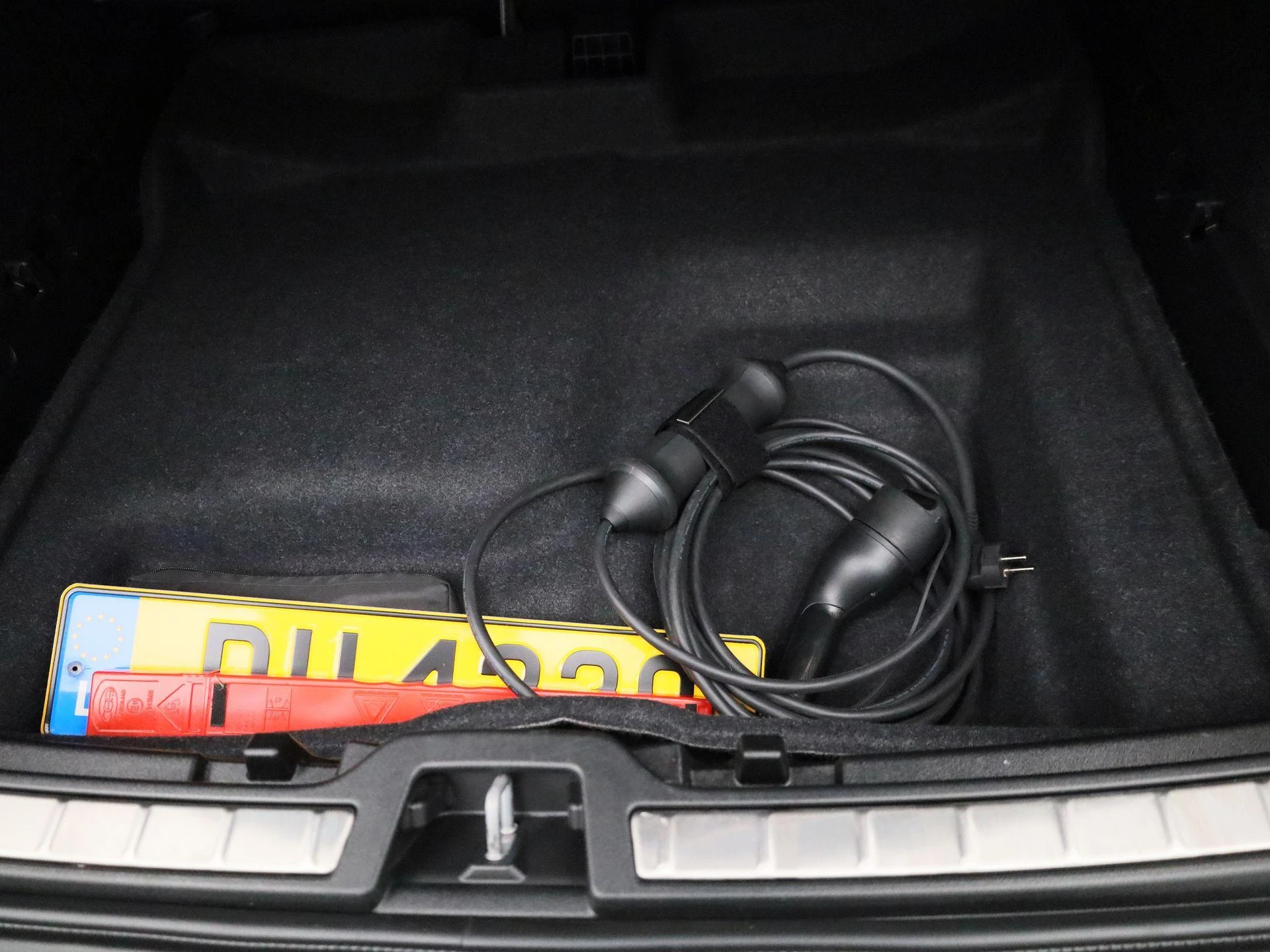 Volvo-C40-image-14