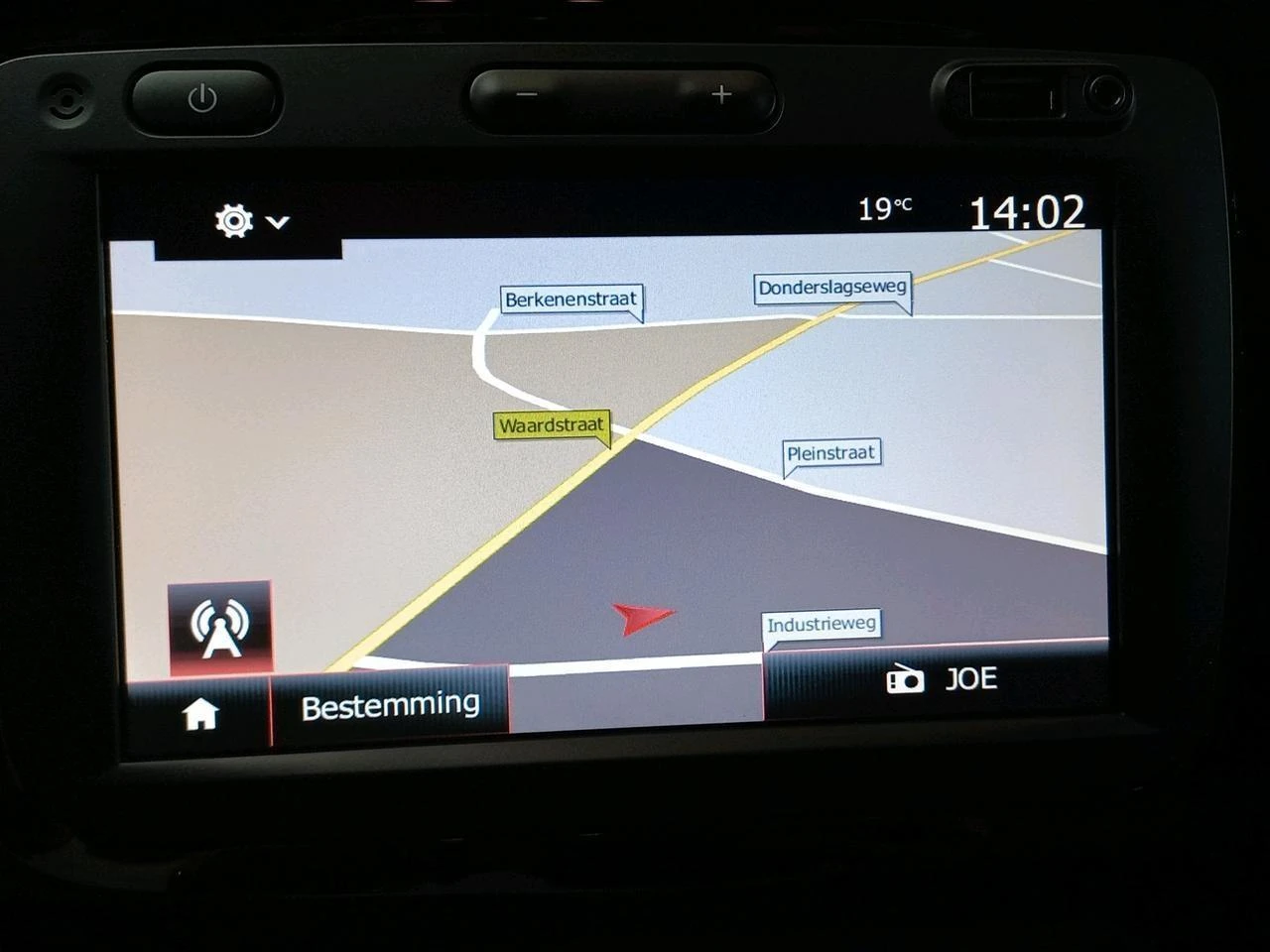 Renault-Captur-image-11