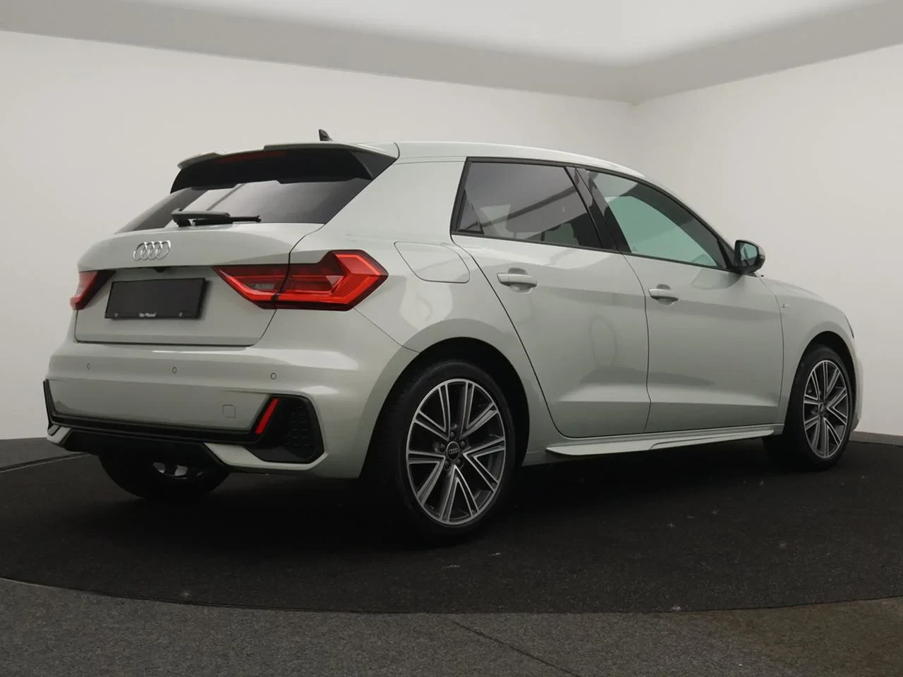 Audi A1 Sportback A1 Sportback 25TFSI S LINE 95PK *AUTOMAAT*CAMERA*VIRTUAL COCKPIT*PDC*ACC*KEYLESS GO*APP-CONNECT*ZETELVERWARMING*...*