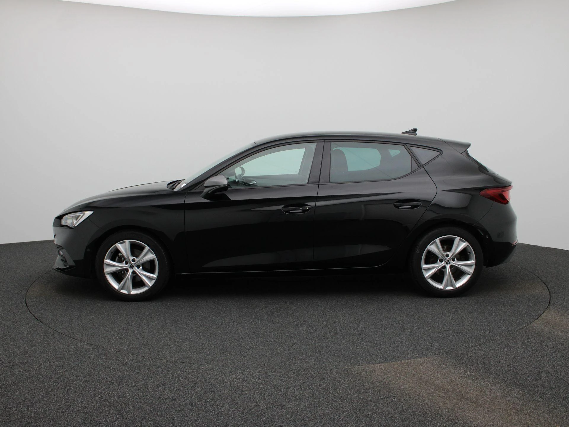 SEAT-Leon-image-5