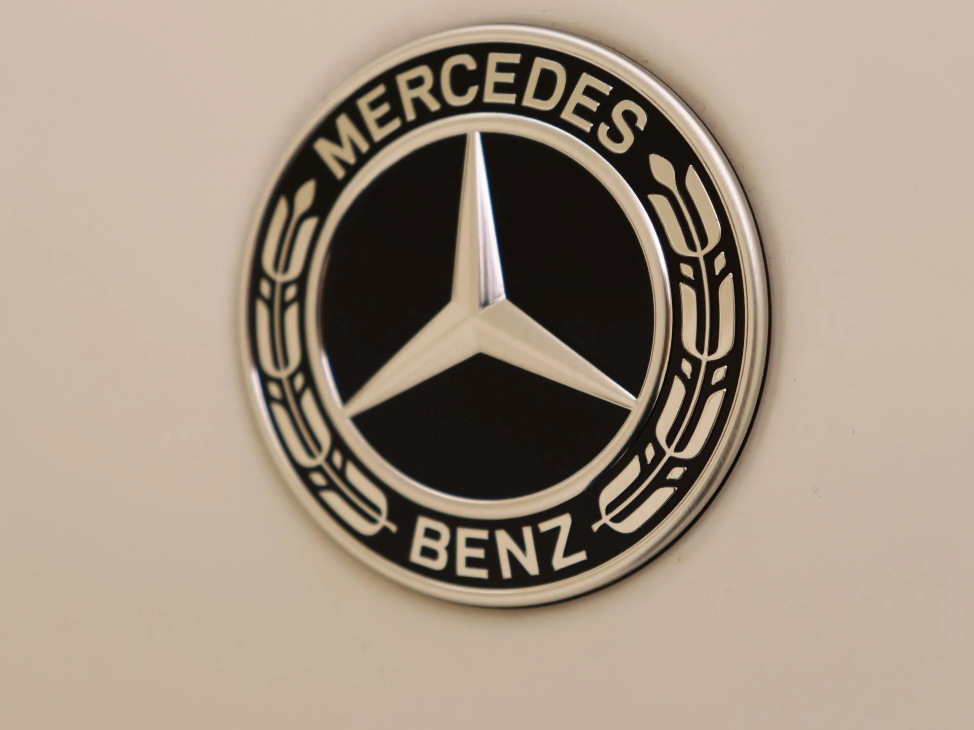 Mercedes-Benz-CLA-image-28