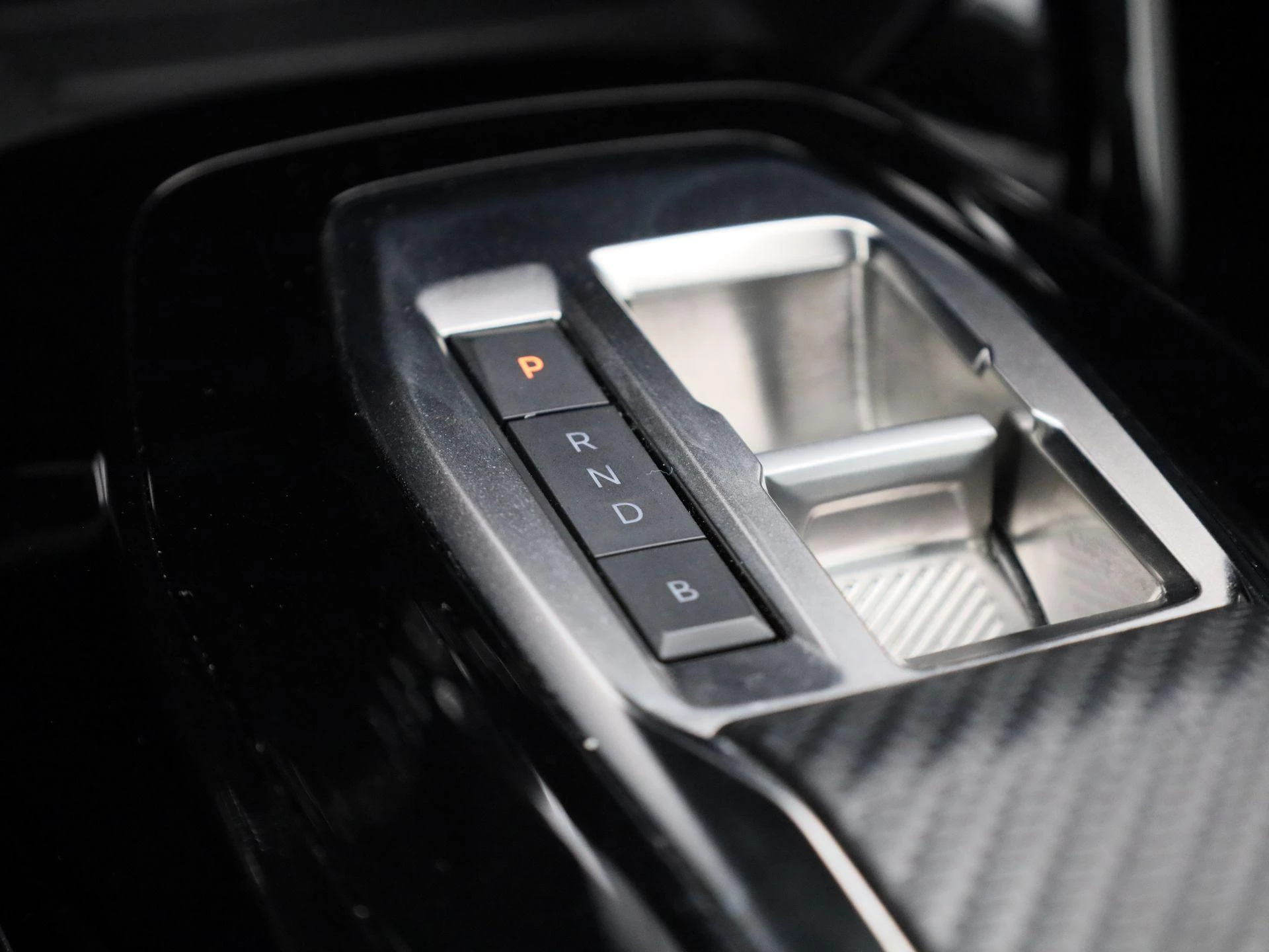Peugeot e-208 EV Active Pack 50 kWh