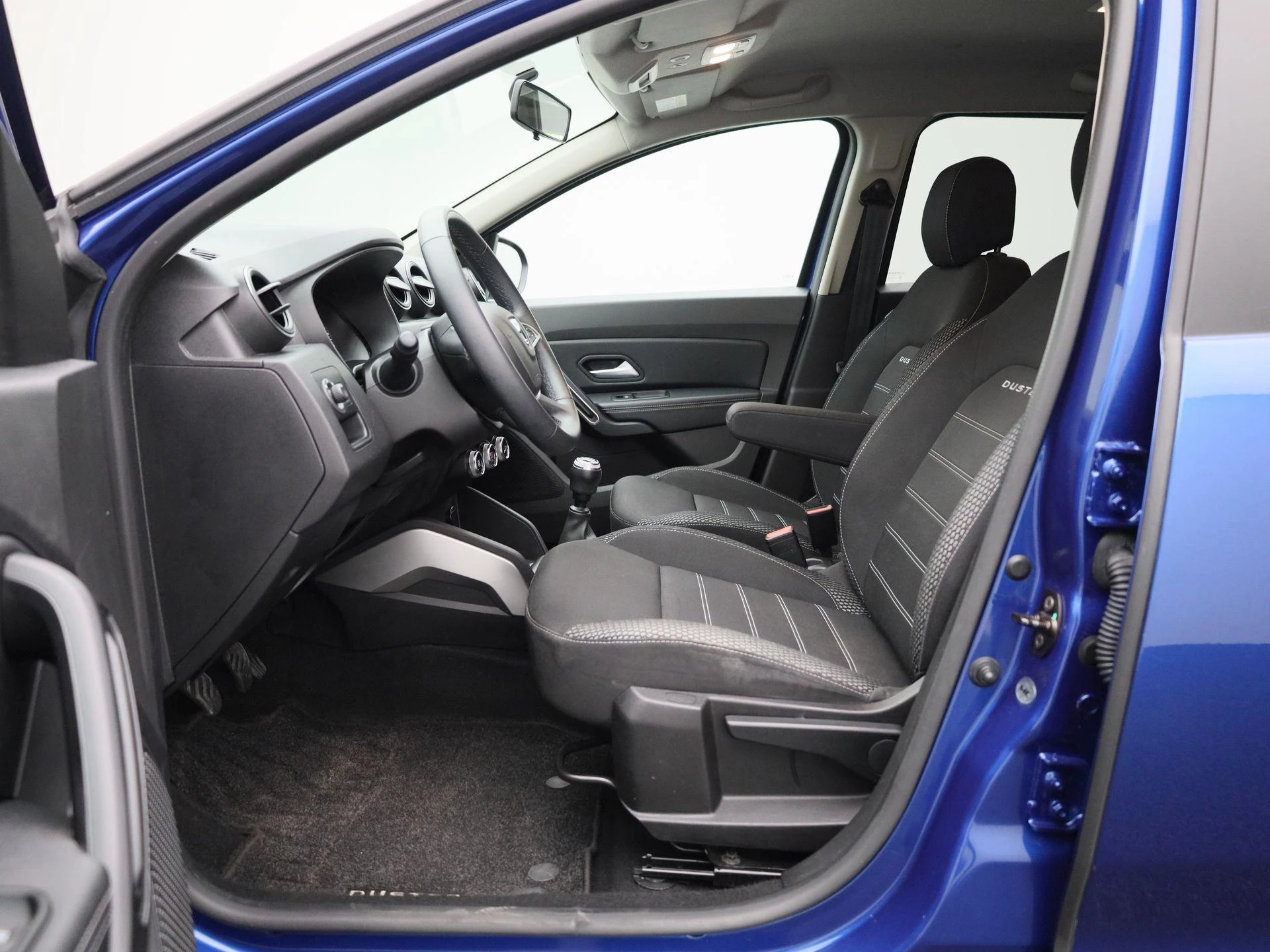 Dacia-Duster-image-13