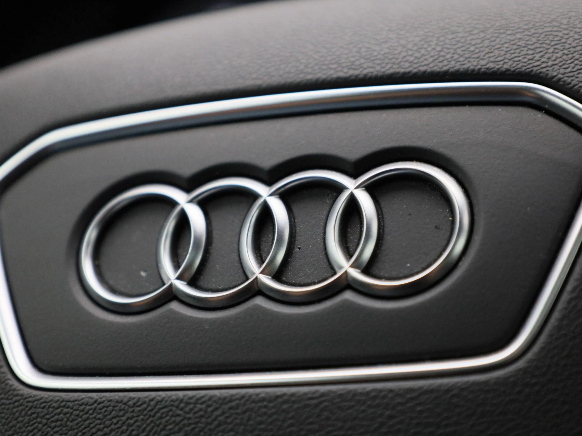Audi A6 Avant 40 TFSI Advanced edition
