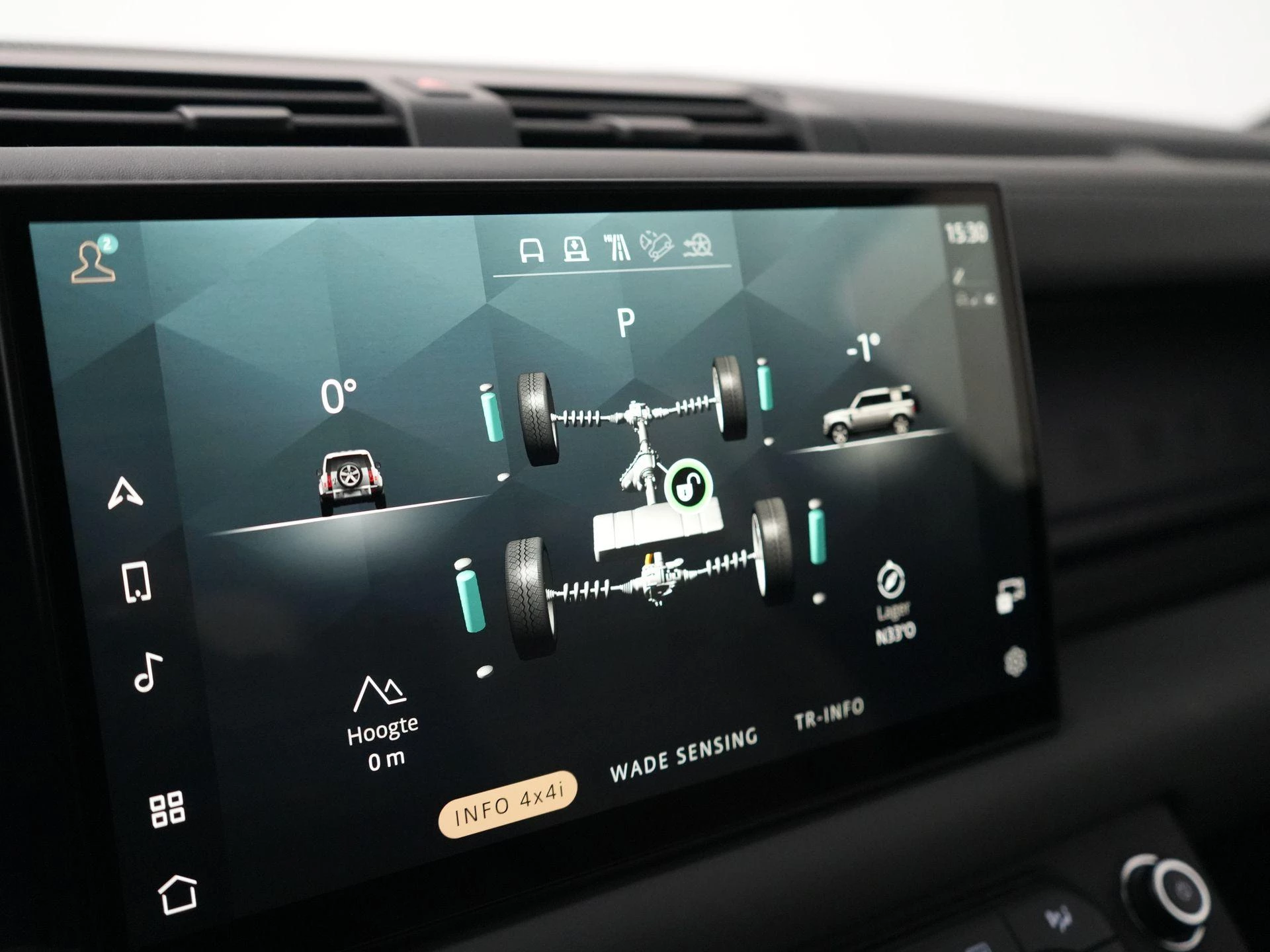 Land Rover-Defender-image-28