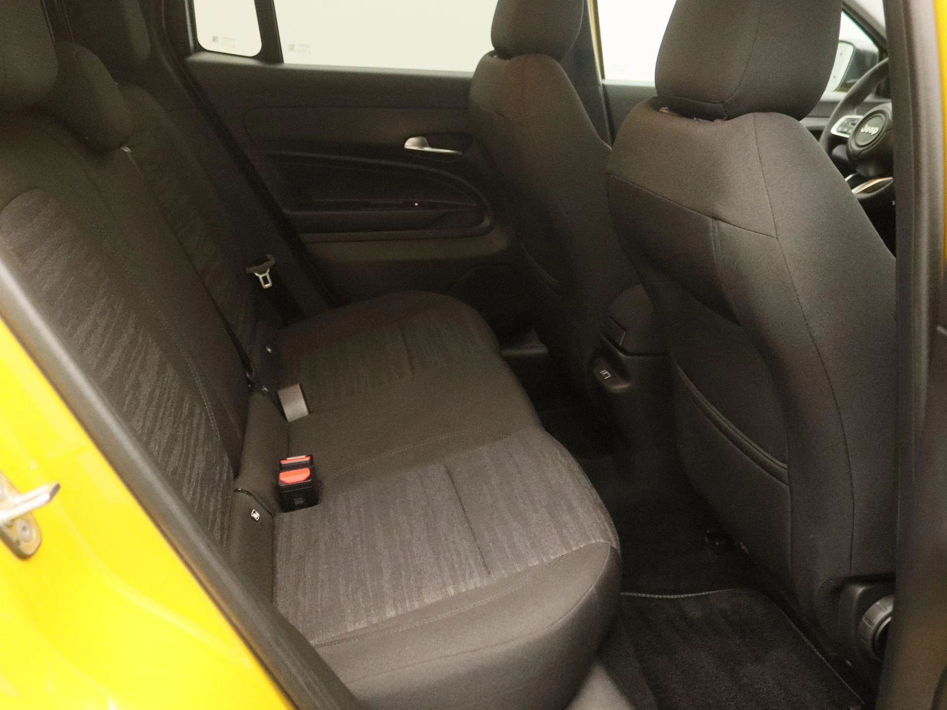 Jeep-Avenger-image-25