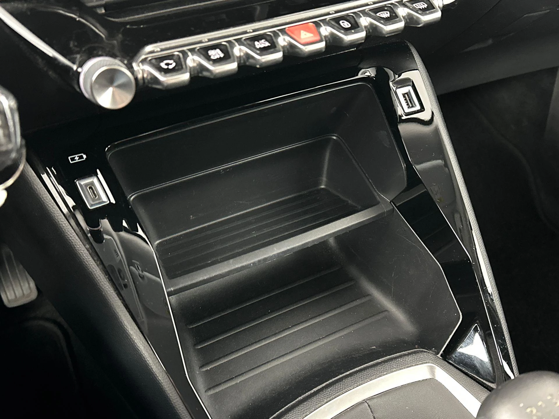 Peugeot-2008-image-15