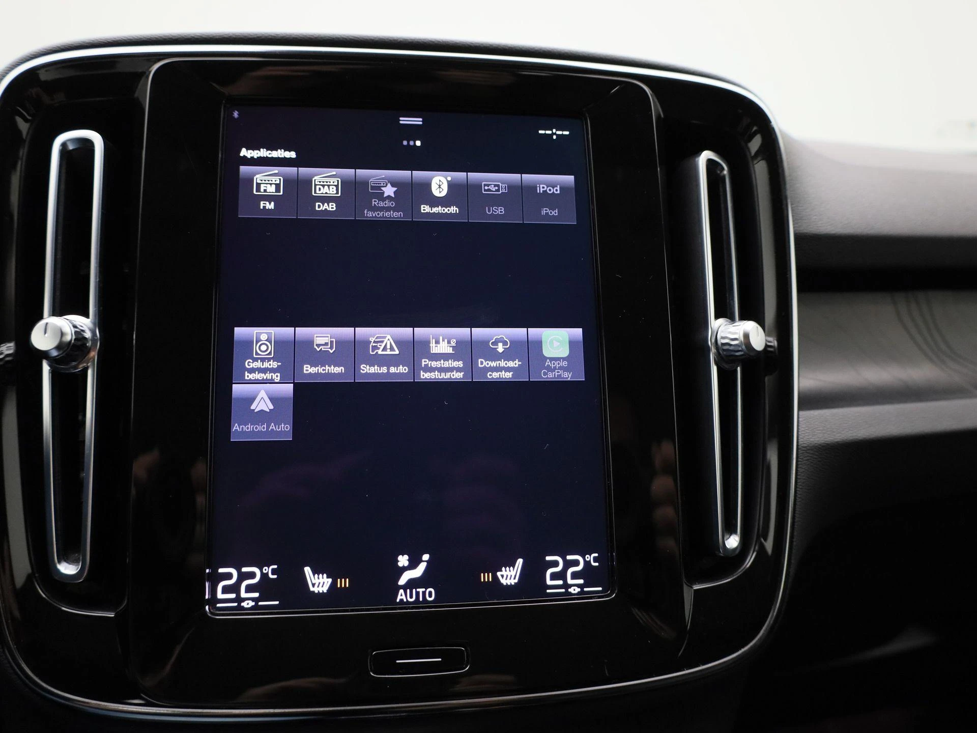 Volvo-XC40-image-18