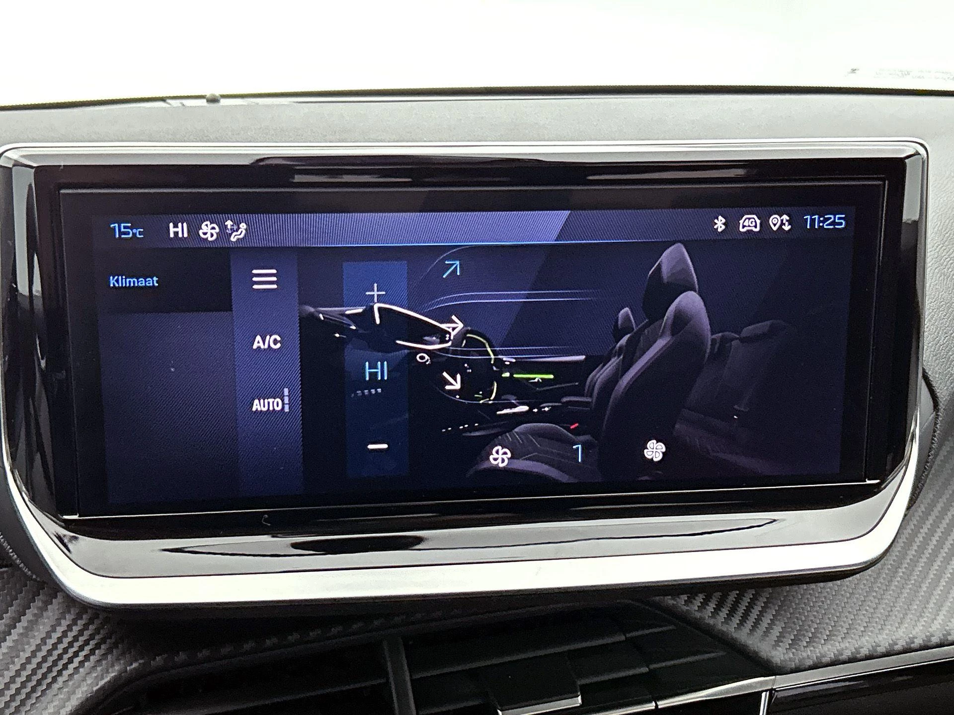 Peugeot-208-image-22