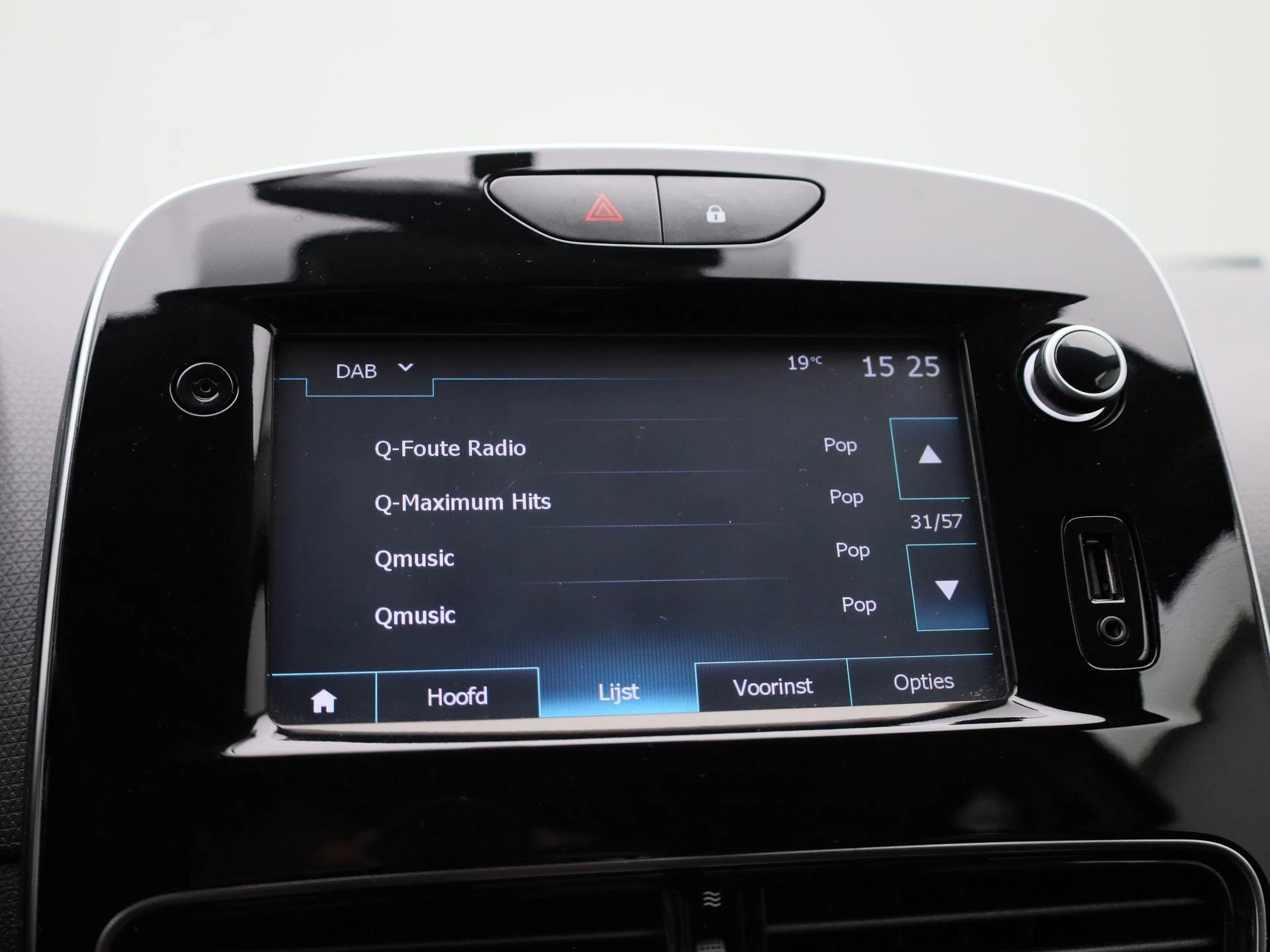 Renault-Clio-image-20