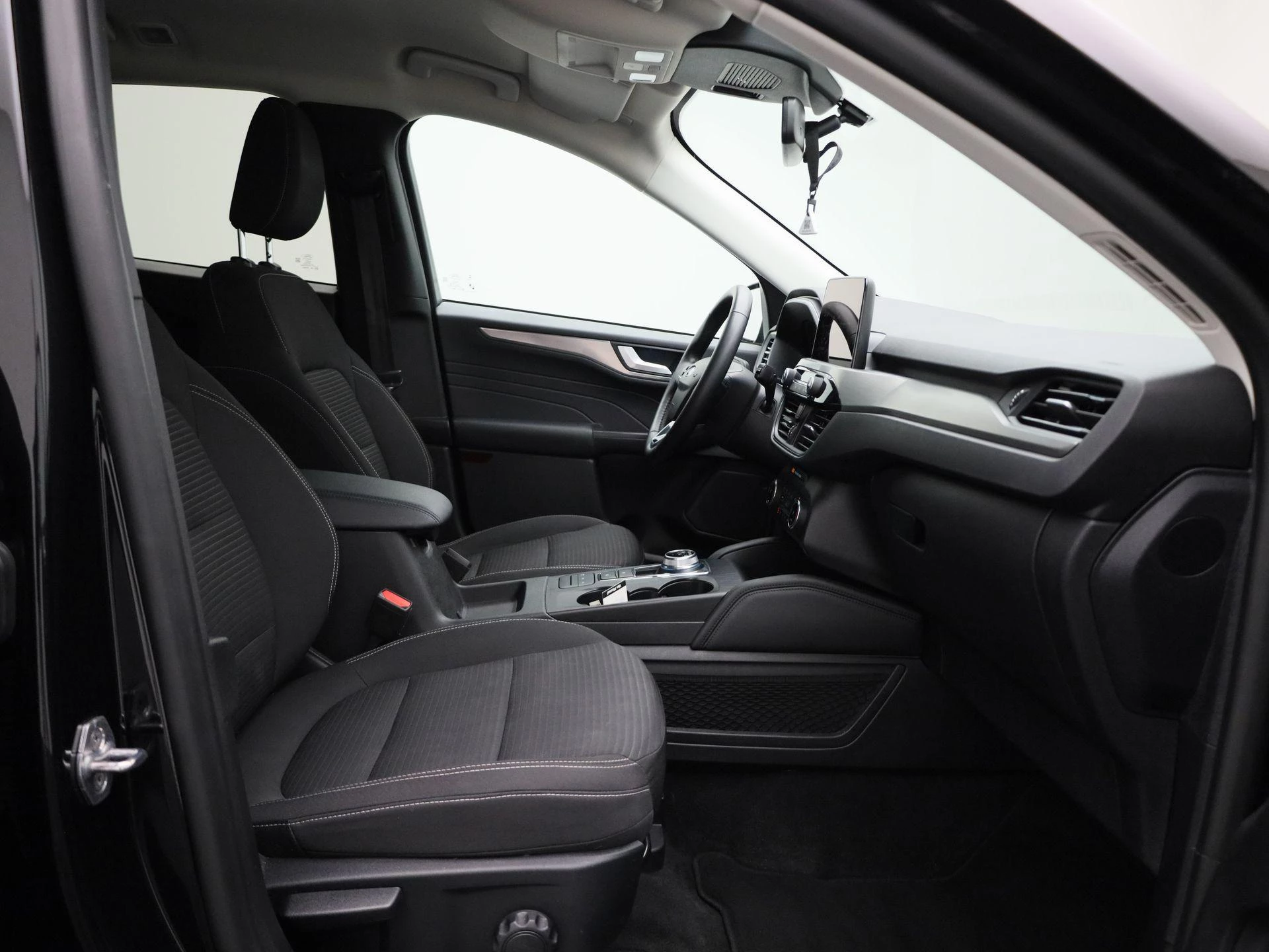 Ford-Kuga-image-33