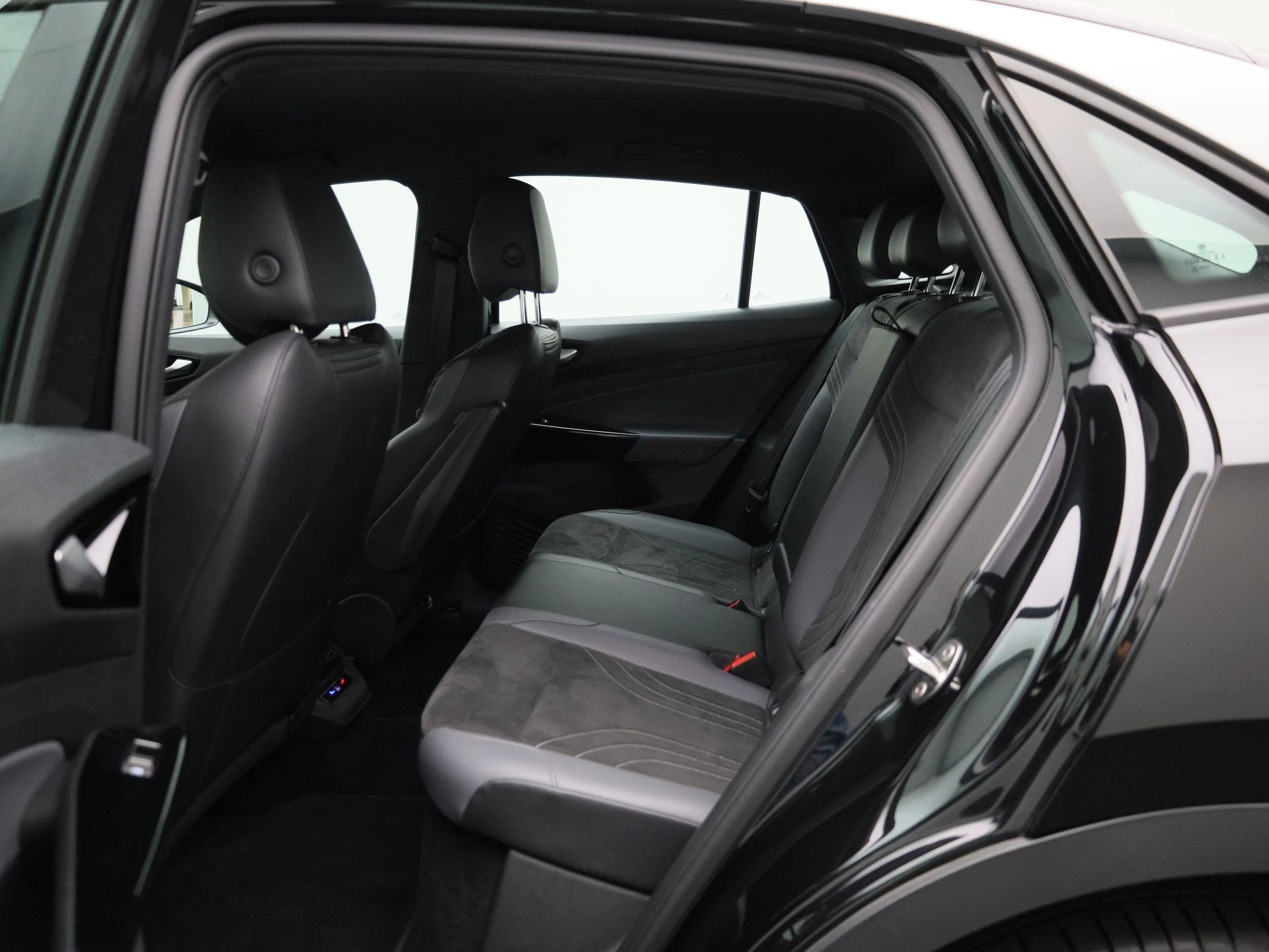 Volkswagen-ID.5-image-9