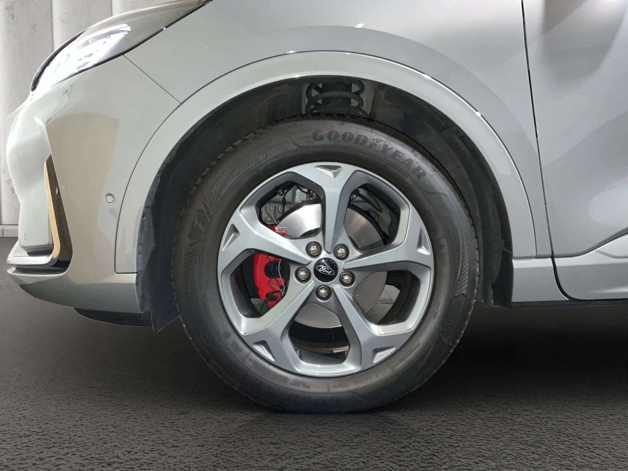 Ford Kuga ST-Line X Aut.*360GRAD*LED-MATRIX*NAVI*GRA*WINTER-PKT.