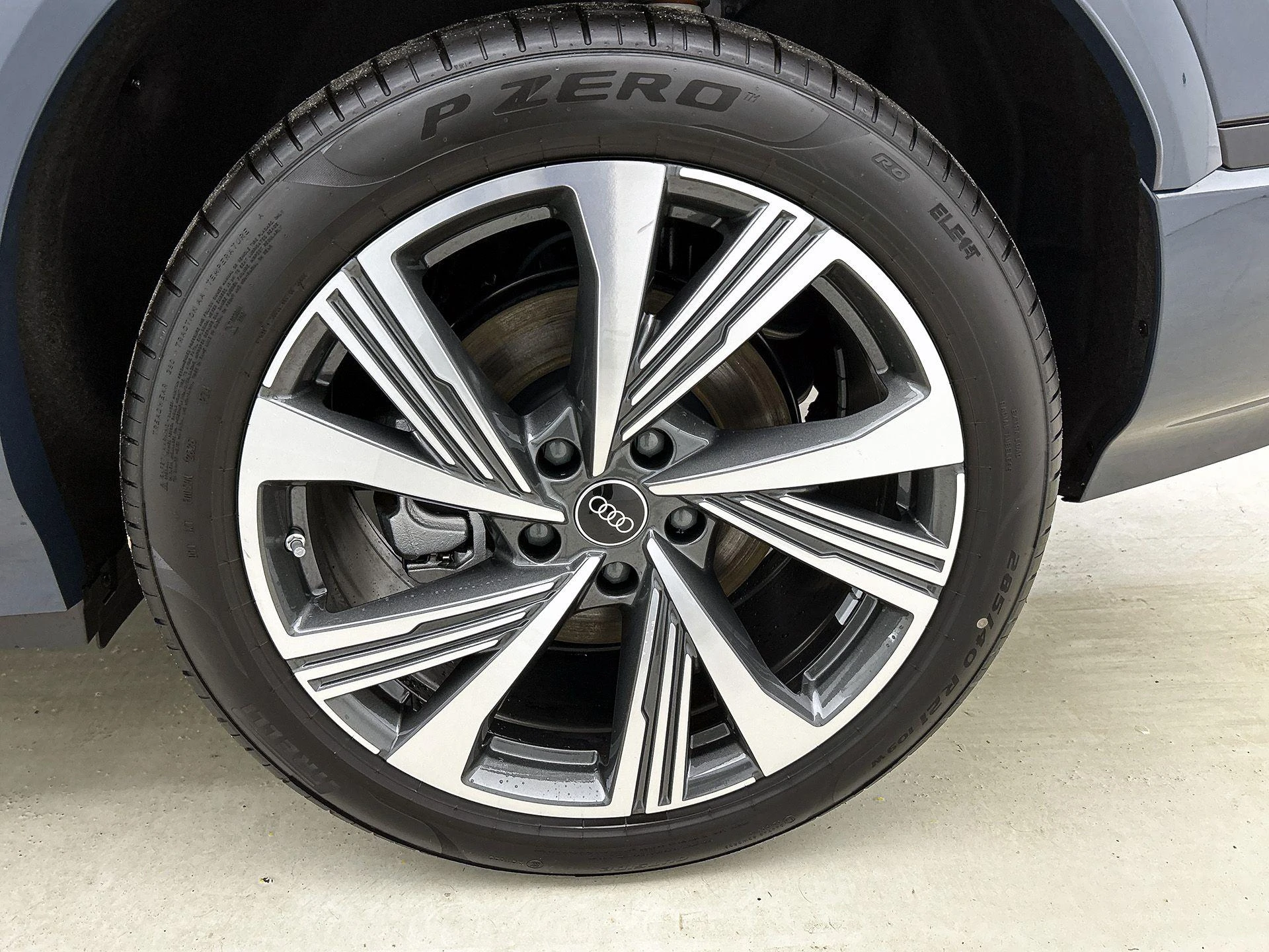 Audi-Q6 e-tron-image-40