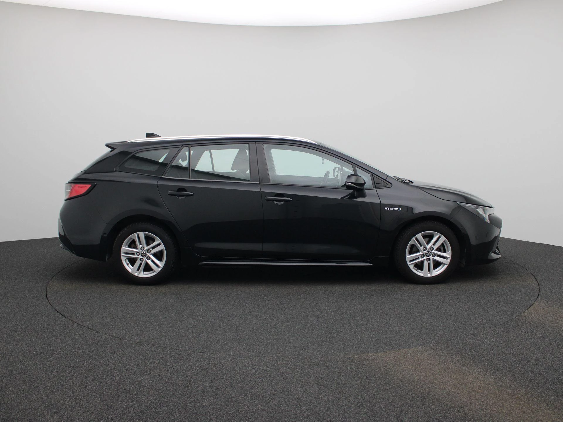Toyota-Corolla Touring Sports-image-5