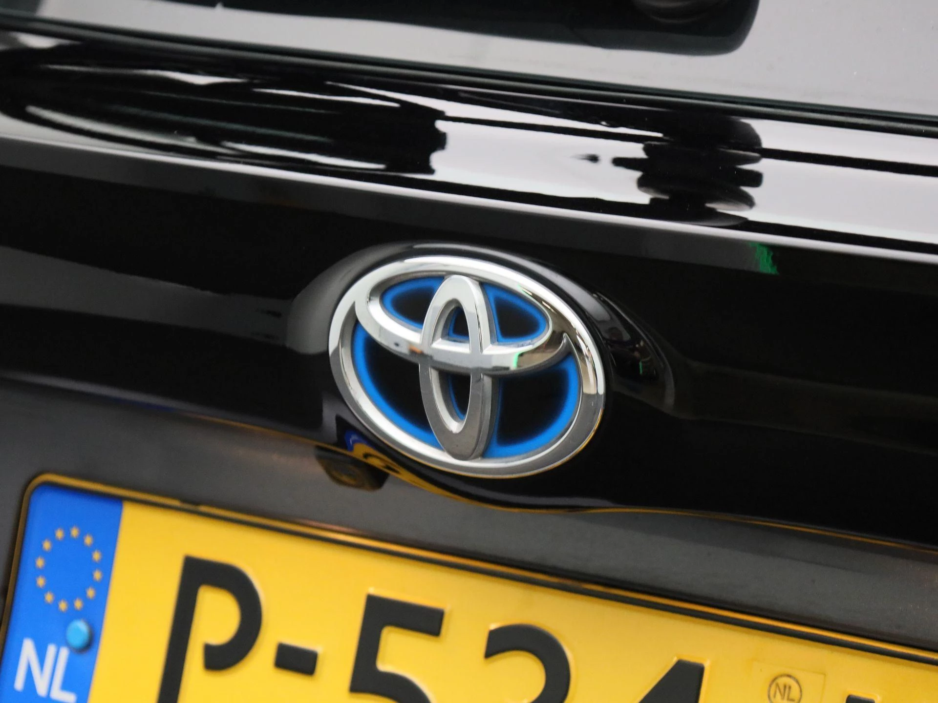 Toyota Yaris 1.5 Hybrid Business Plus