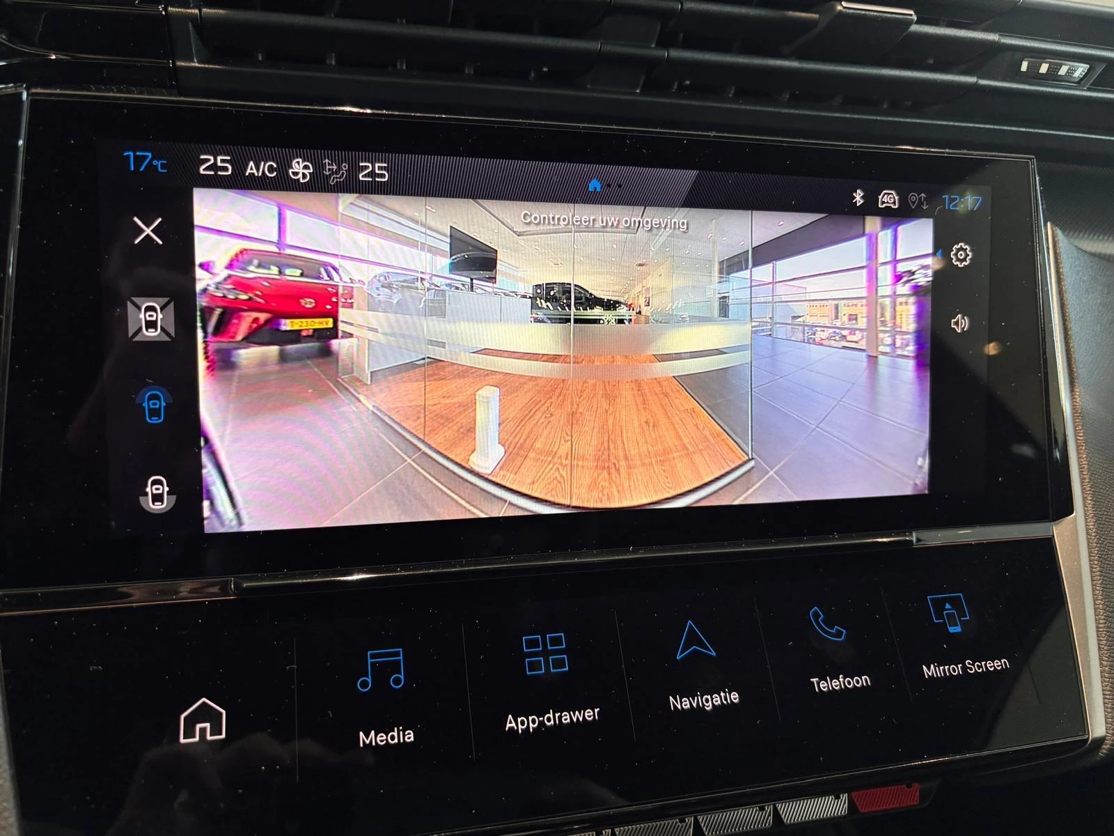 Peugeot-e-308-image-29