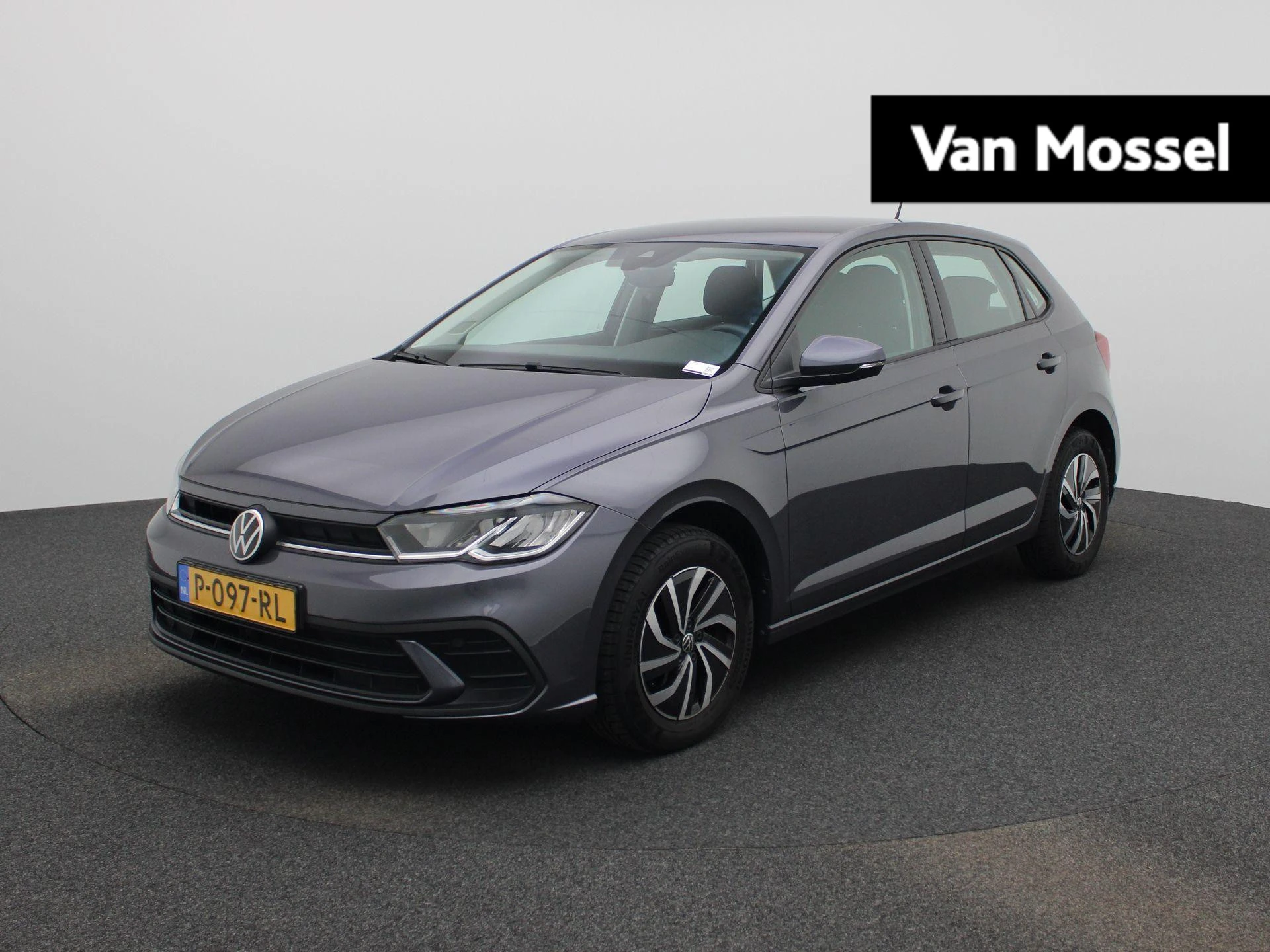 Volkswagen-Polo-image-0