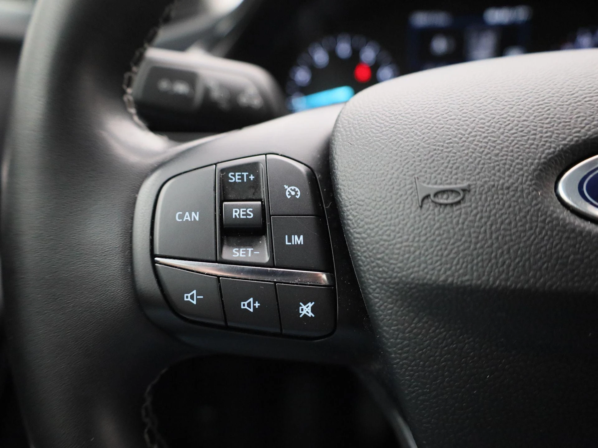 Ford-Puma-image-16