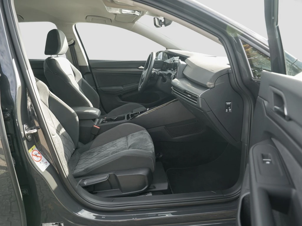 Volkswagen-Golf-image-6