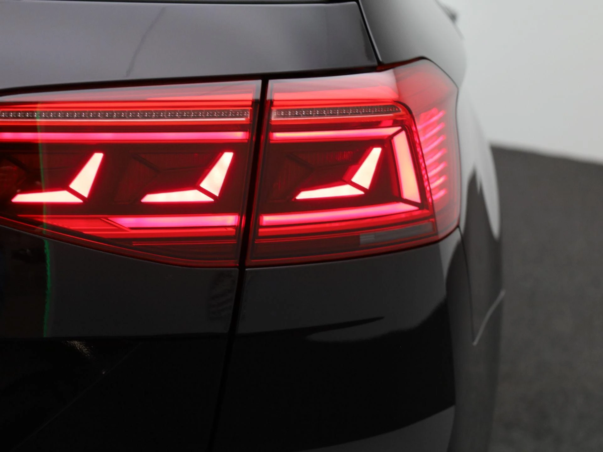 Volkswagen-Passat-image-47