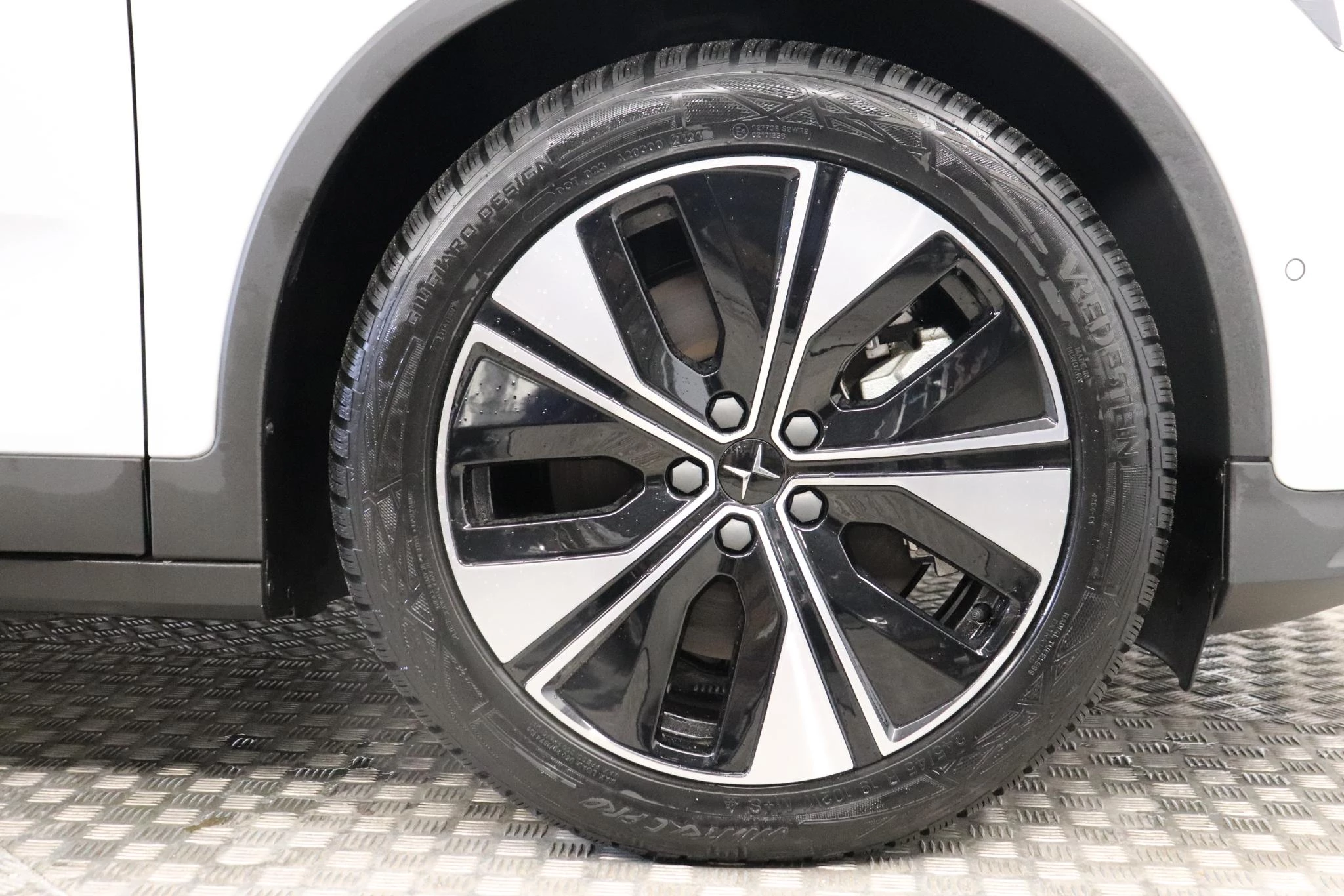 Polestar 2 Standard Range Single Motor (MY26)