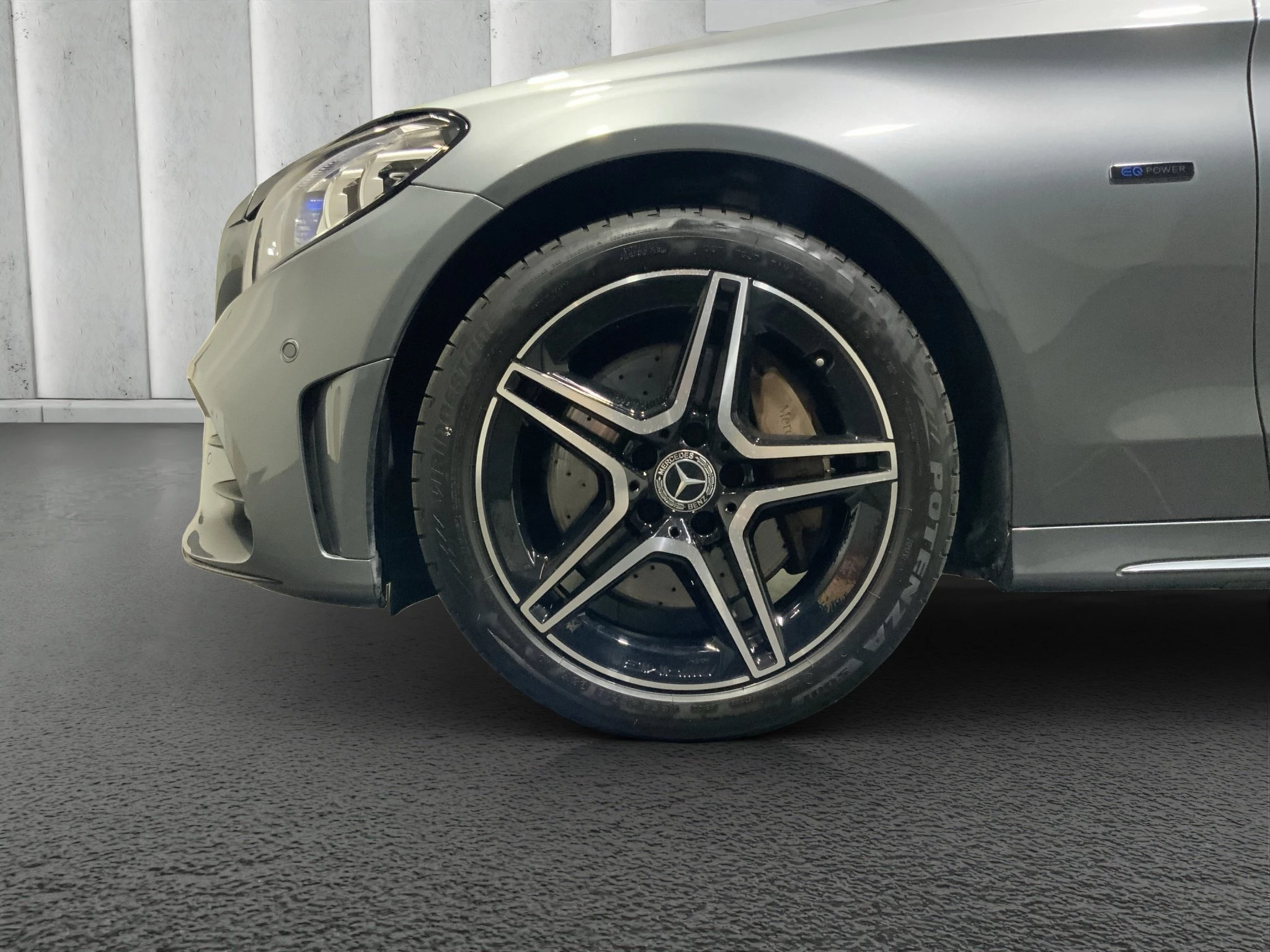 Mercedes-Benz-C-Klasse-image-7