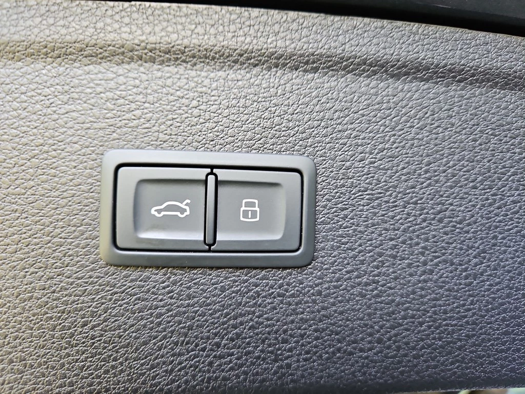 Audi Q5 S line 55 TFSI e quattro S tronic *Navi*B&O*