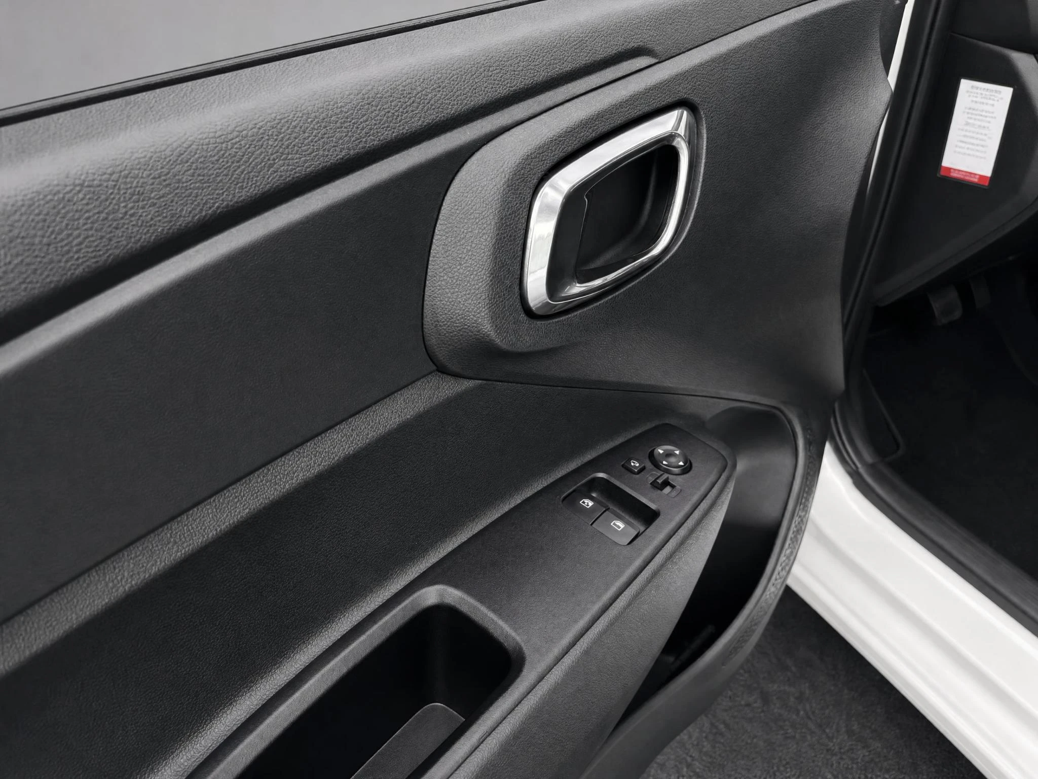 Hyundai-i10-image-13