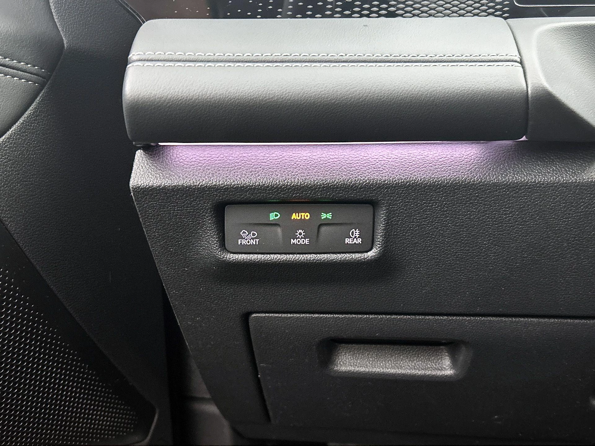 Volkswagen-Tiguan-image-23