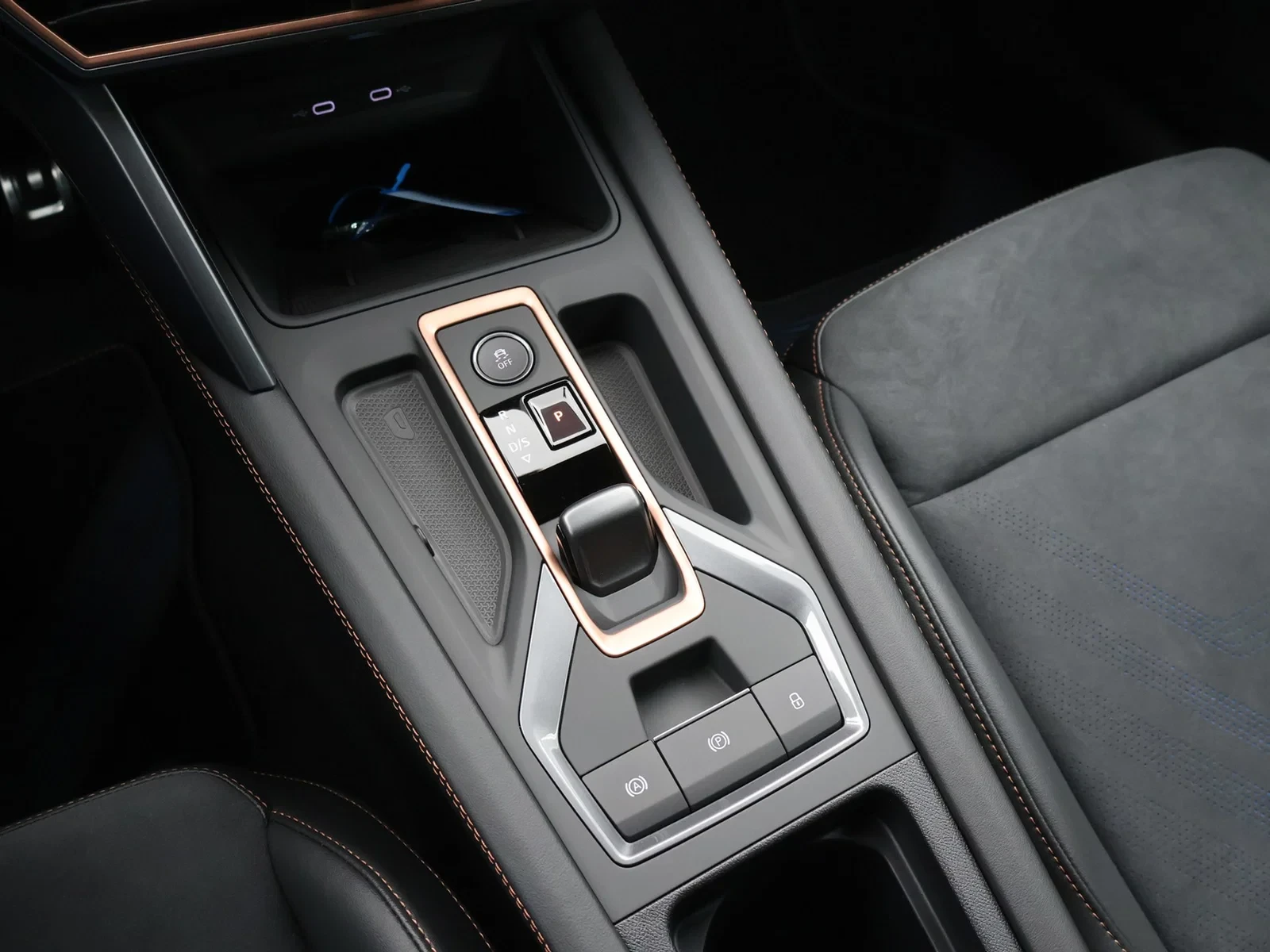 CUPRA-Leon-image-16