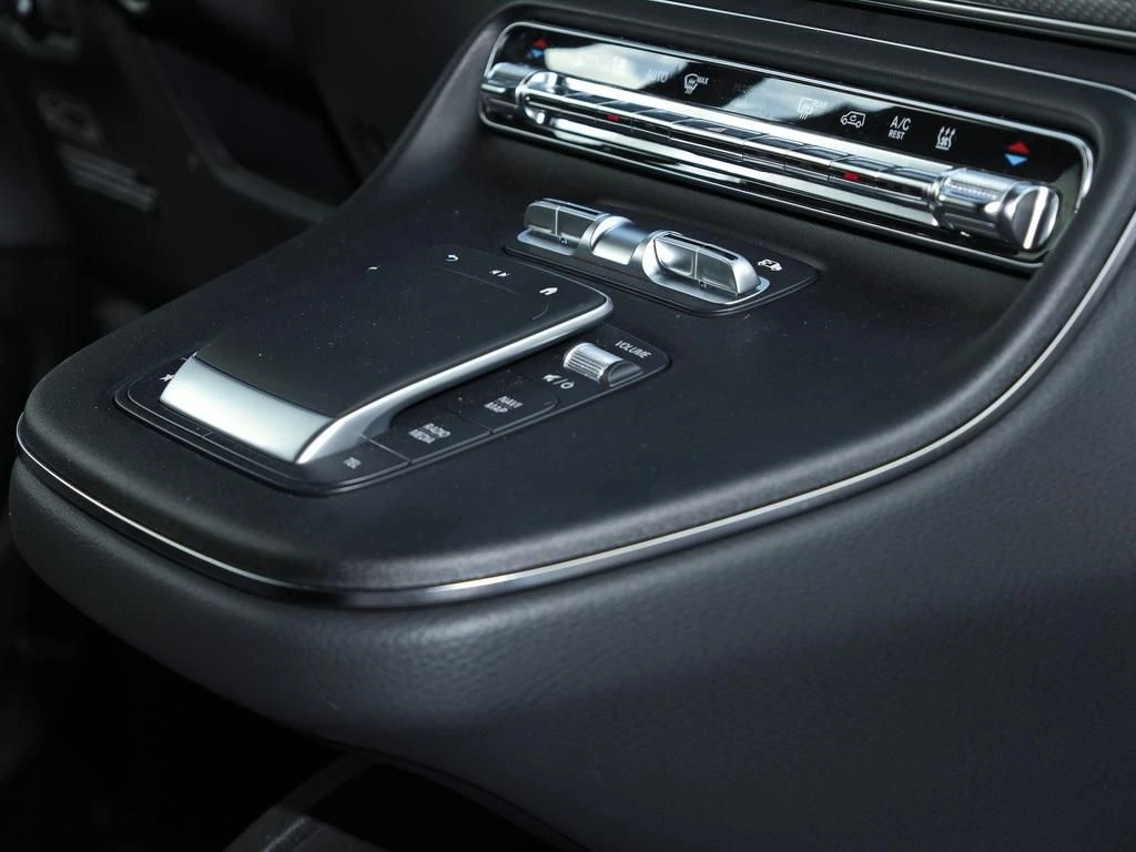 Mercedes-Benz-Marco Polo-image-10