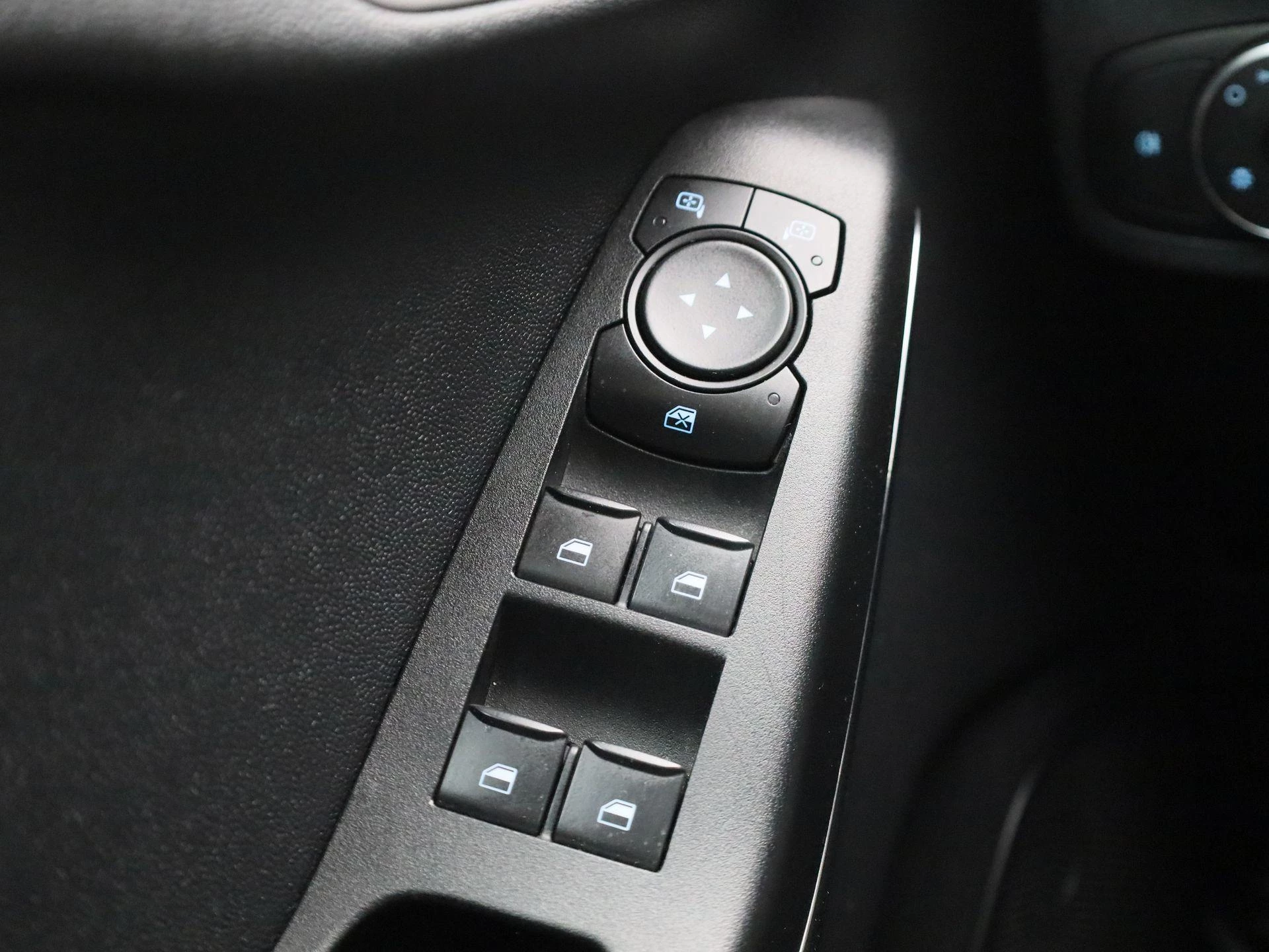 Ford-Fiesta-image-23