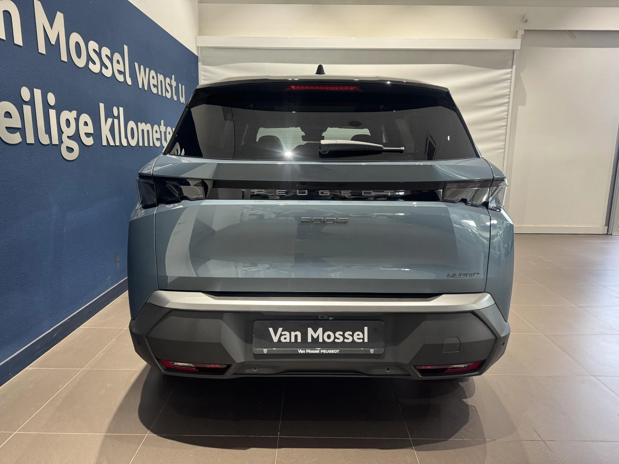 Peugeot-5008-image-1