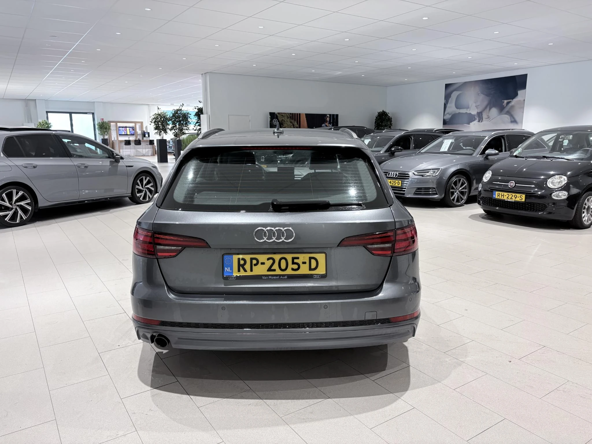 Audi-A4-image-2
