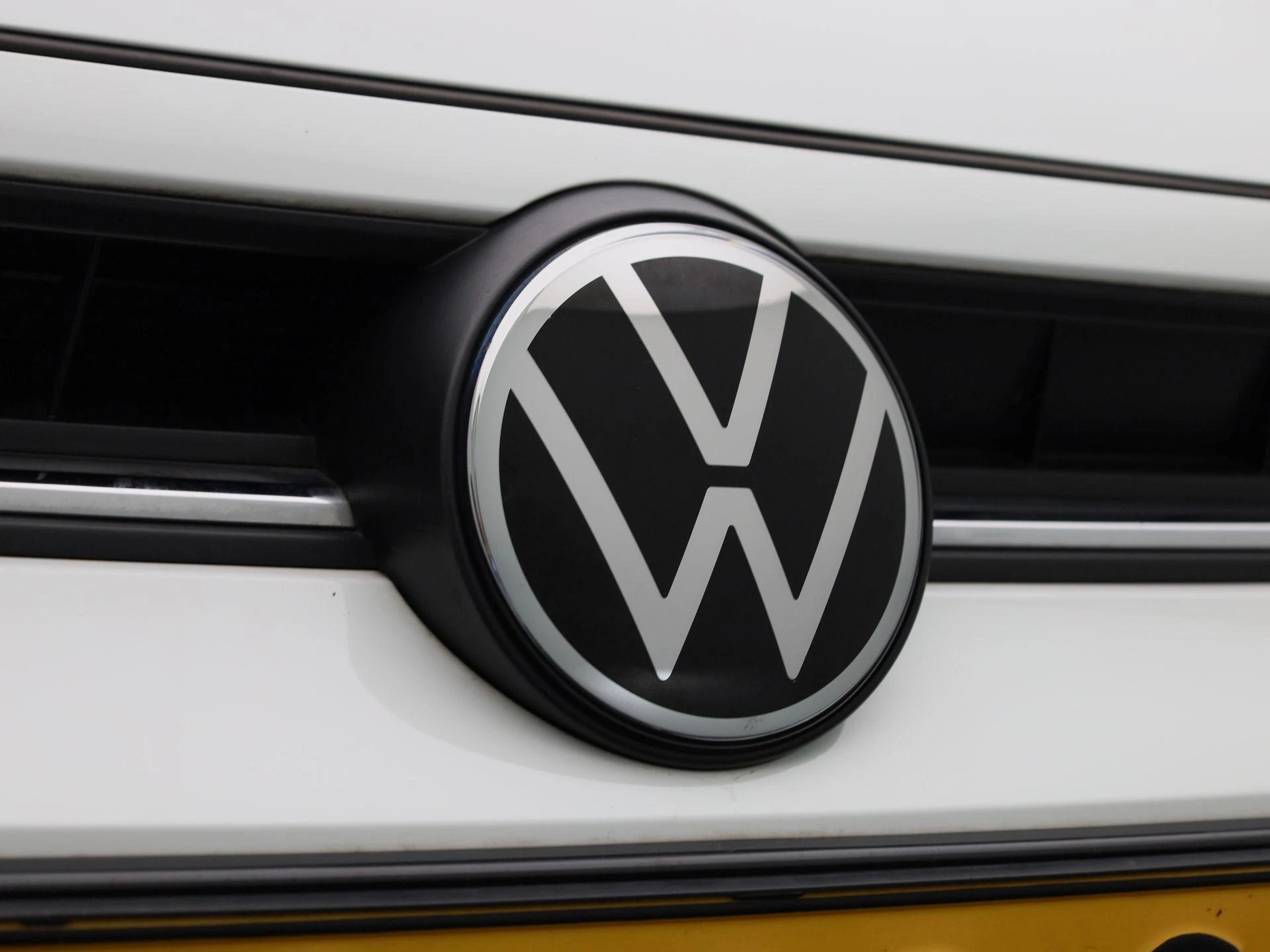 Volkswagen-Polo-image-37