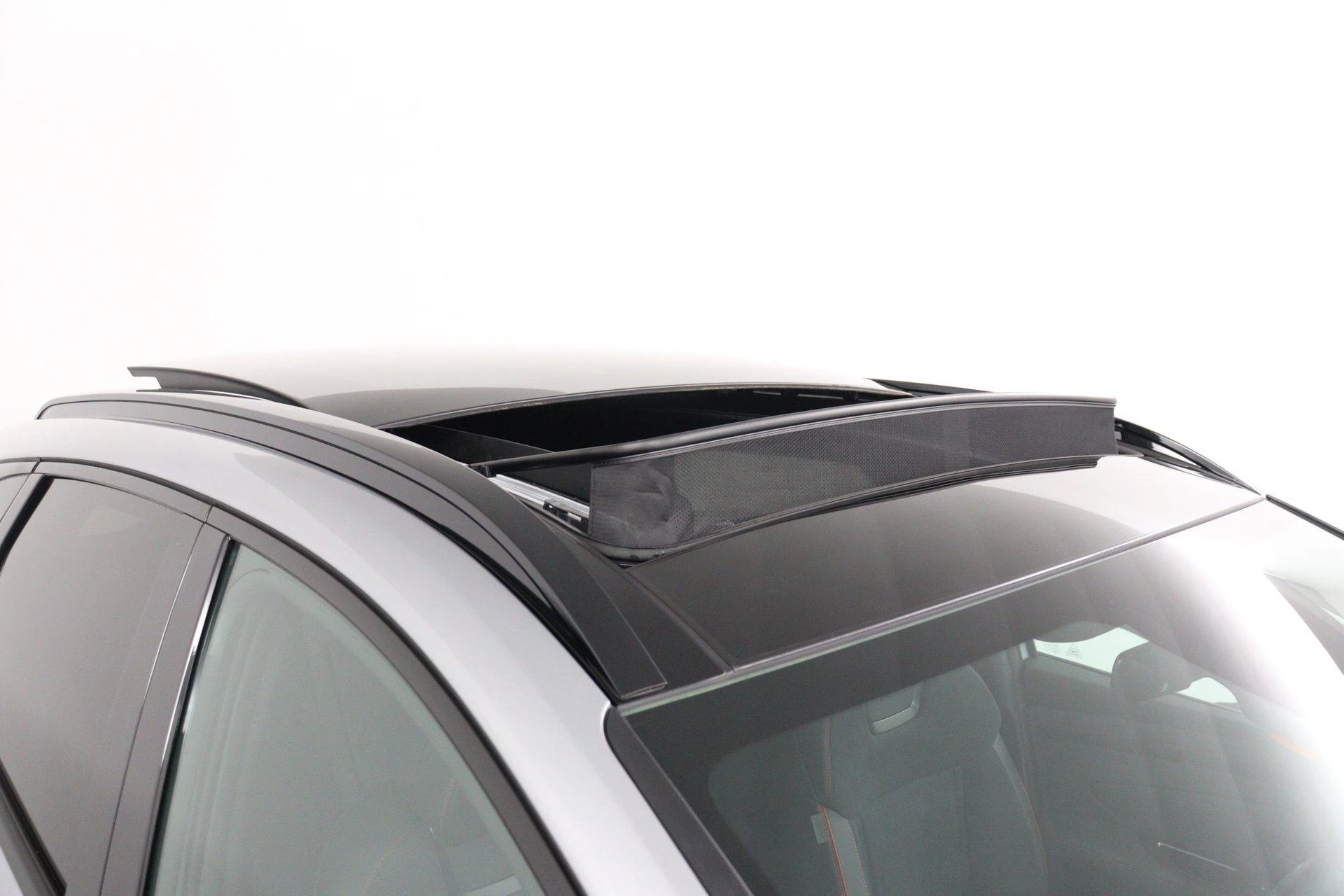 Hyundai Tucson 1.6 T-GDI HEV N Line Sky